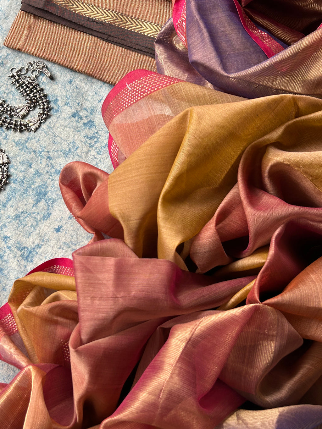 Phagun - Handwoven Maheshwari Kurta Dupatta Set