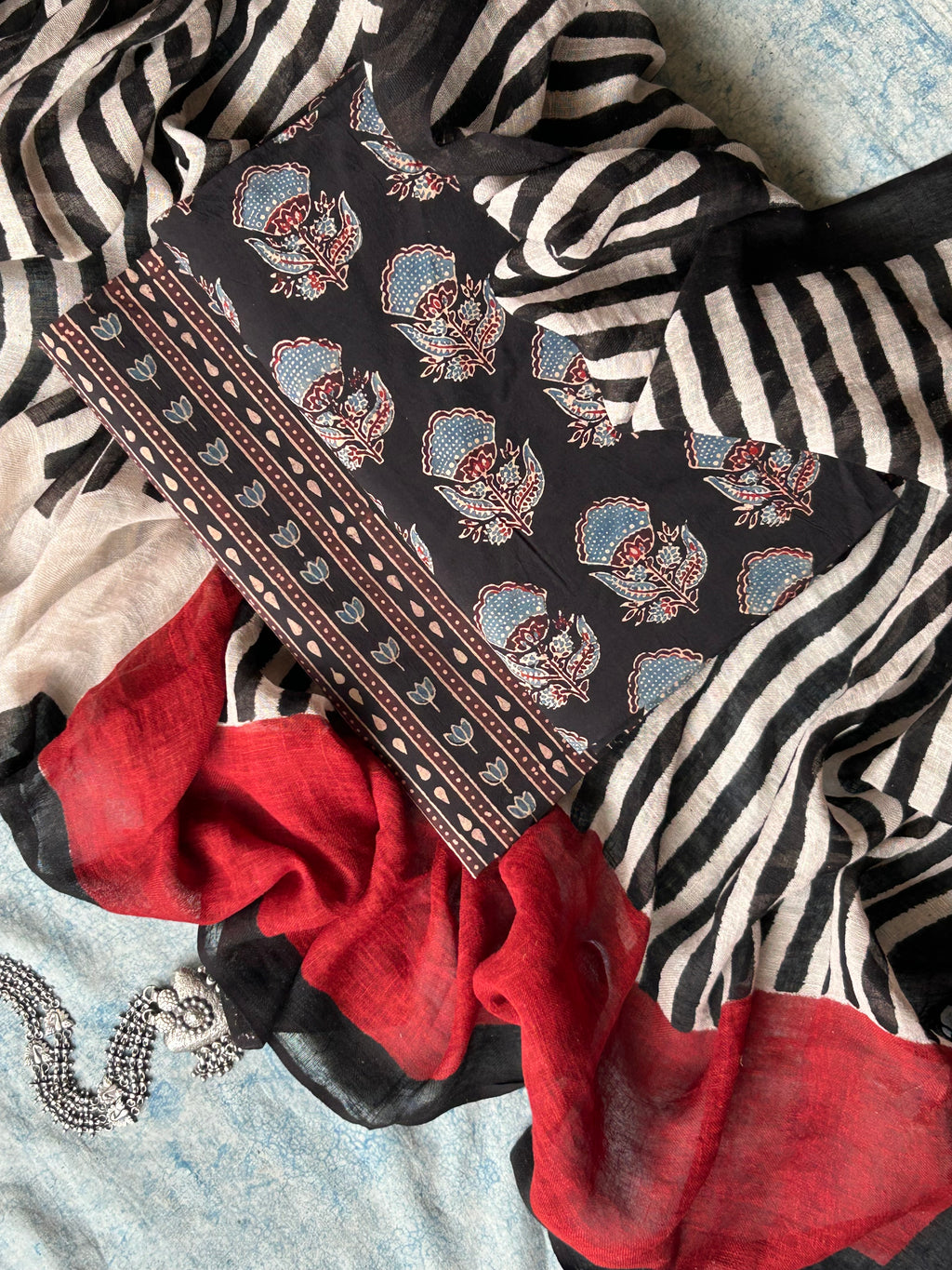 Dharini - Natural Dyes Handblock Ajrakh Cotton and Linen Dupatta Set