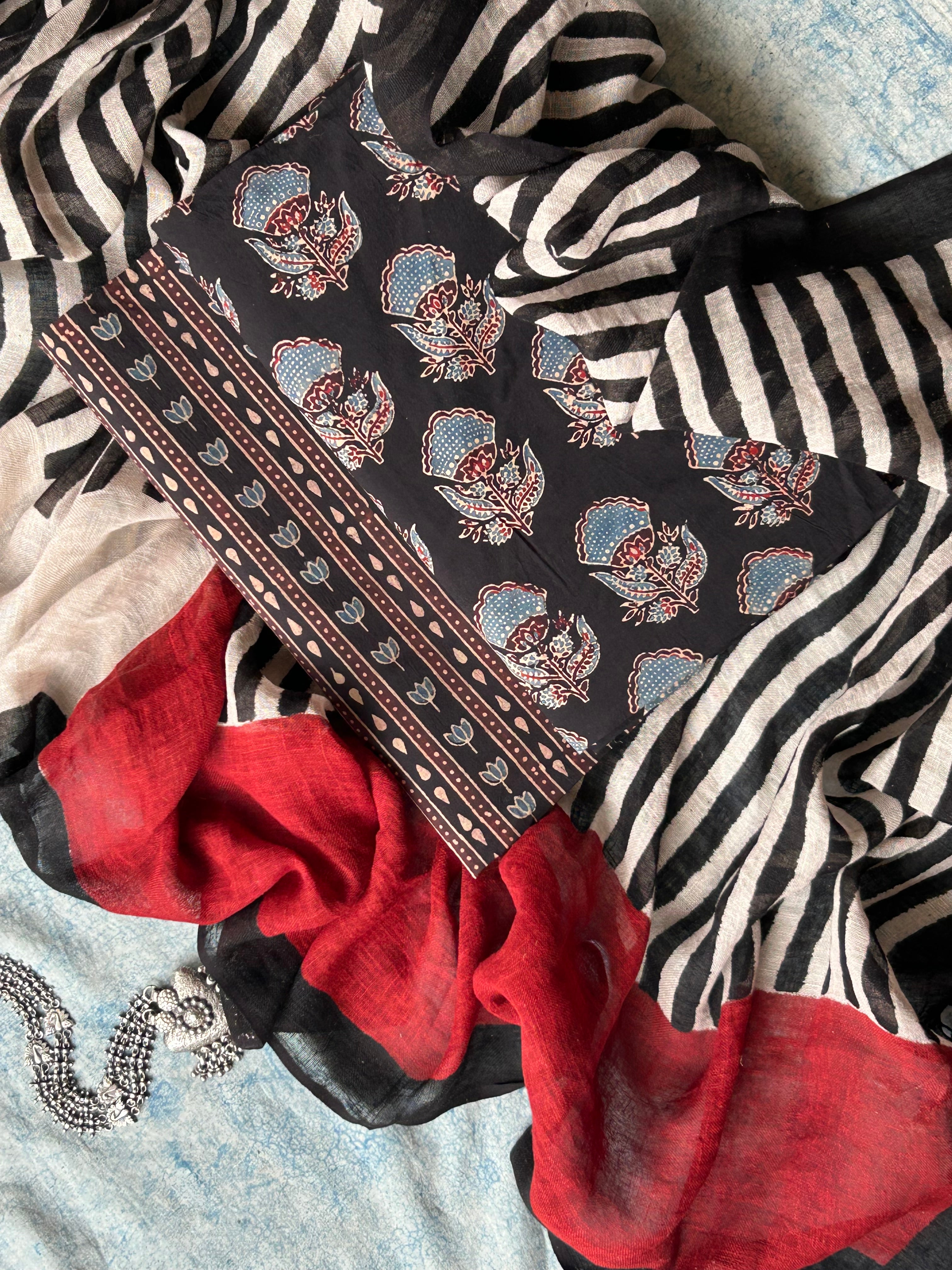 Dharini - Natural Dyes Handblock Ajrakh Cotton and Linen Dupatta Set
