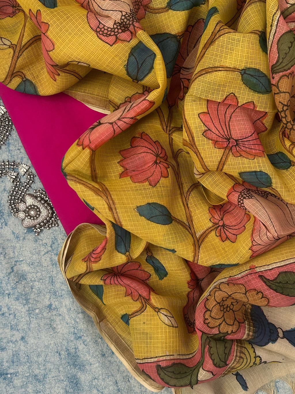 Handwoven Handcrafted Kalamkari Set