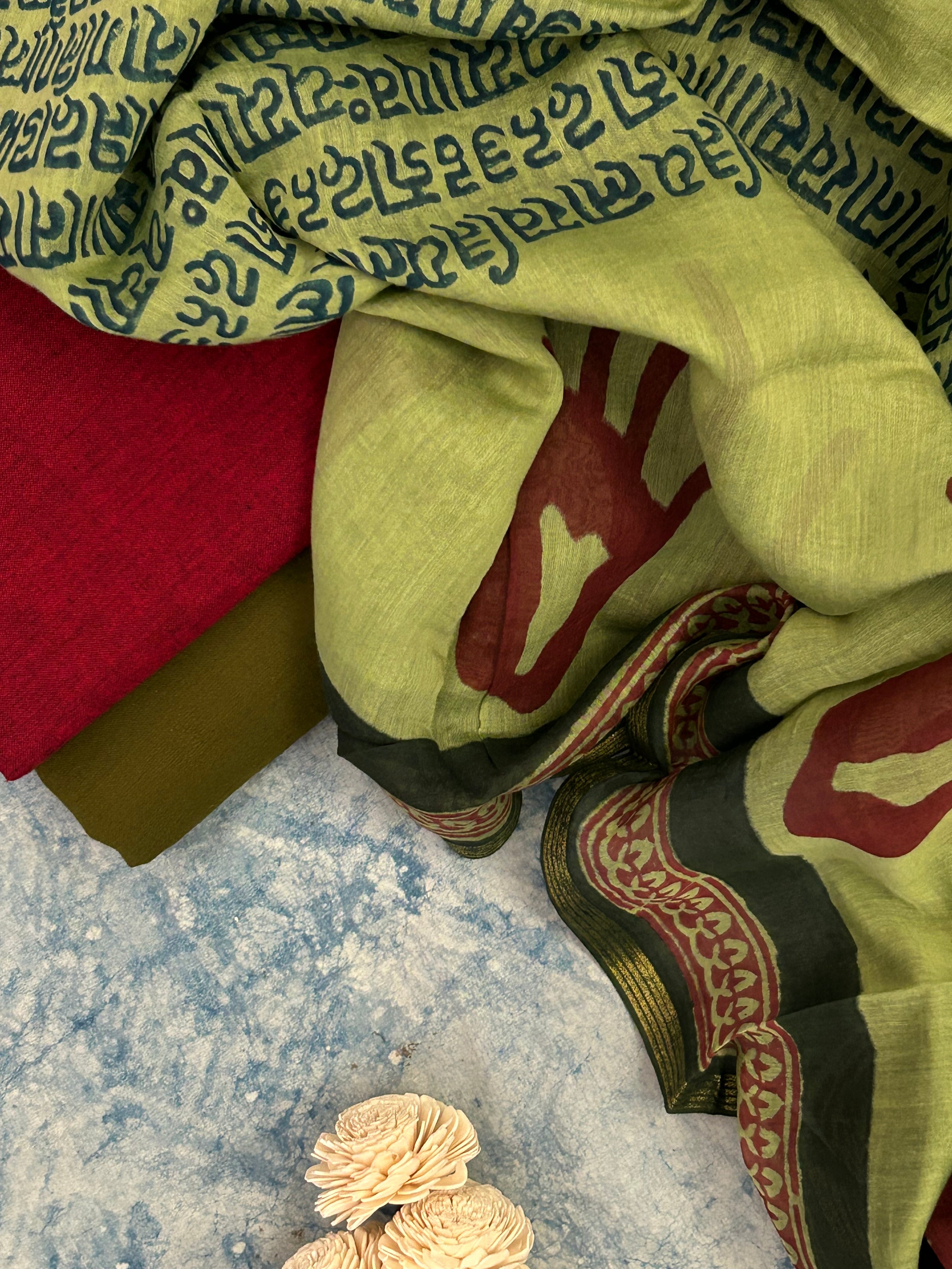 Handwoven Handblock Printed Set - Maroon and Green