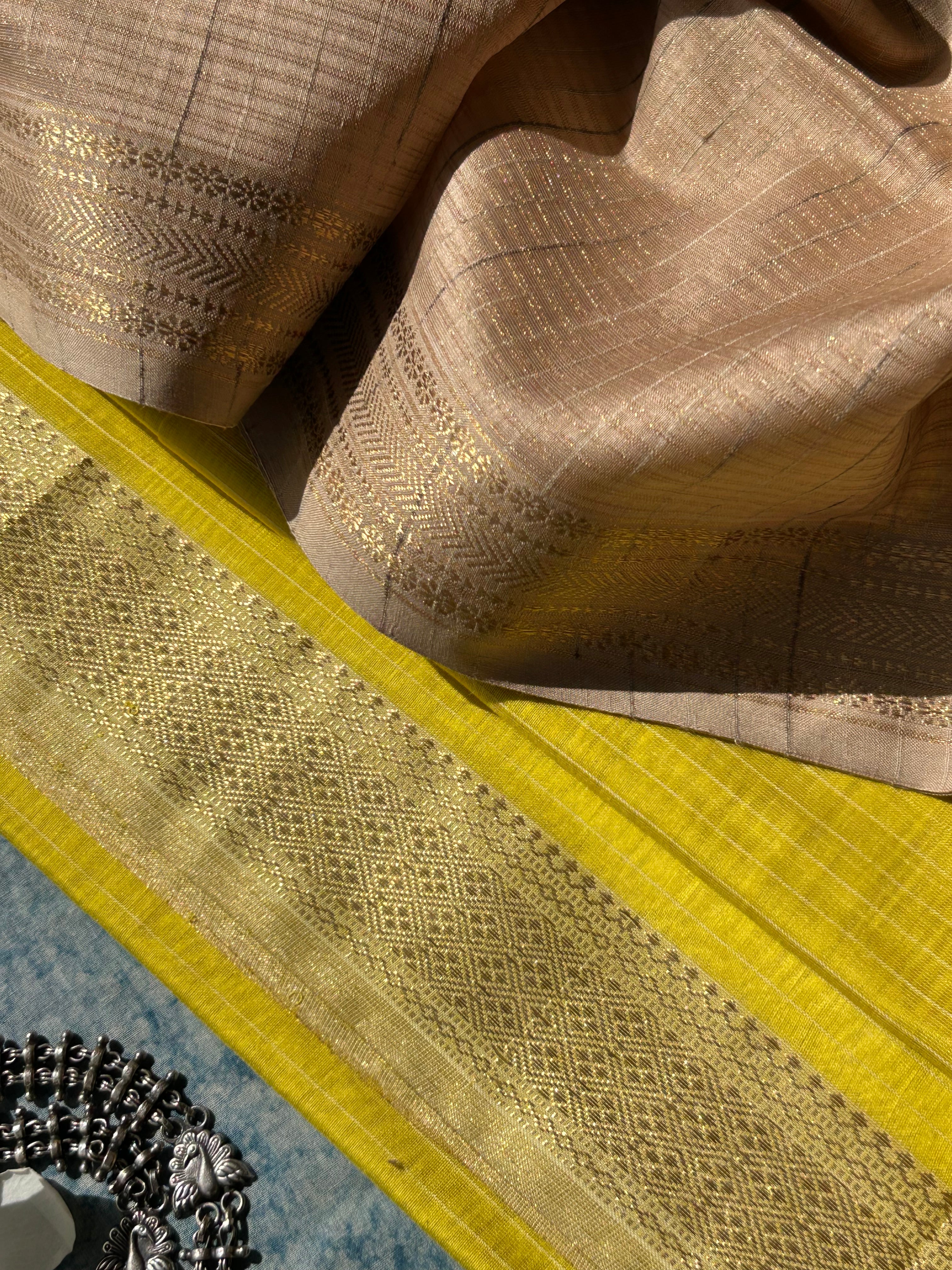 Handwoven Maheshwari Kurta Dupatta Set - Yellow & Almond