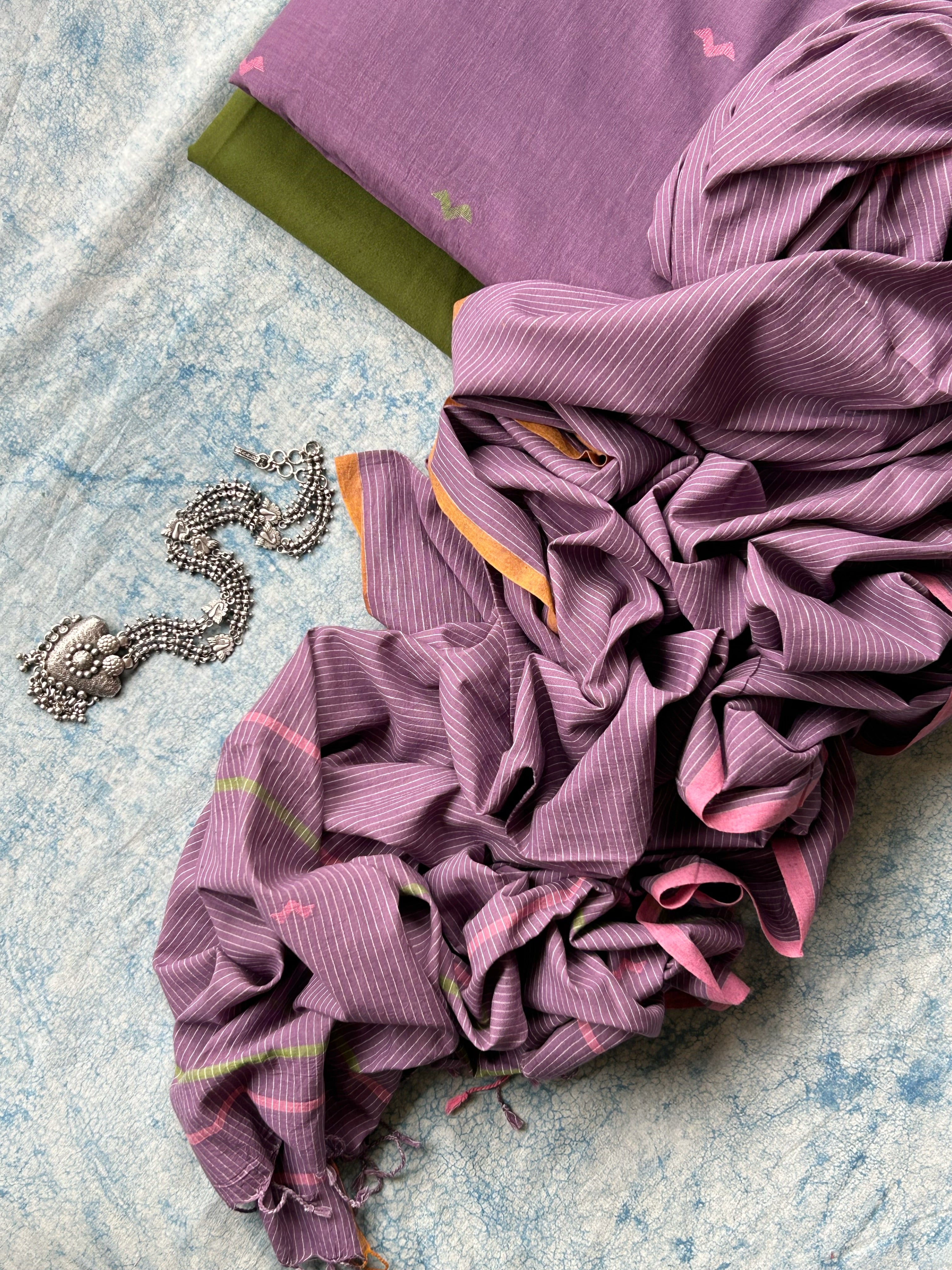 Kadambari -Handwoven Bengal Jamdani Kurta Dupatta set