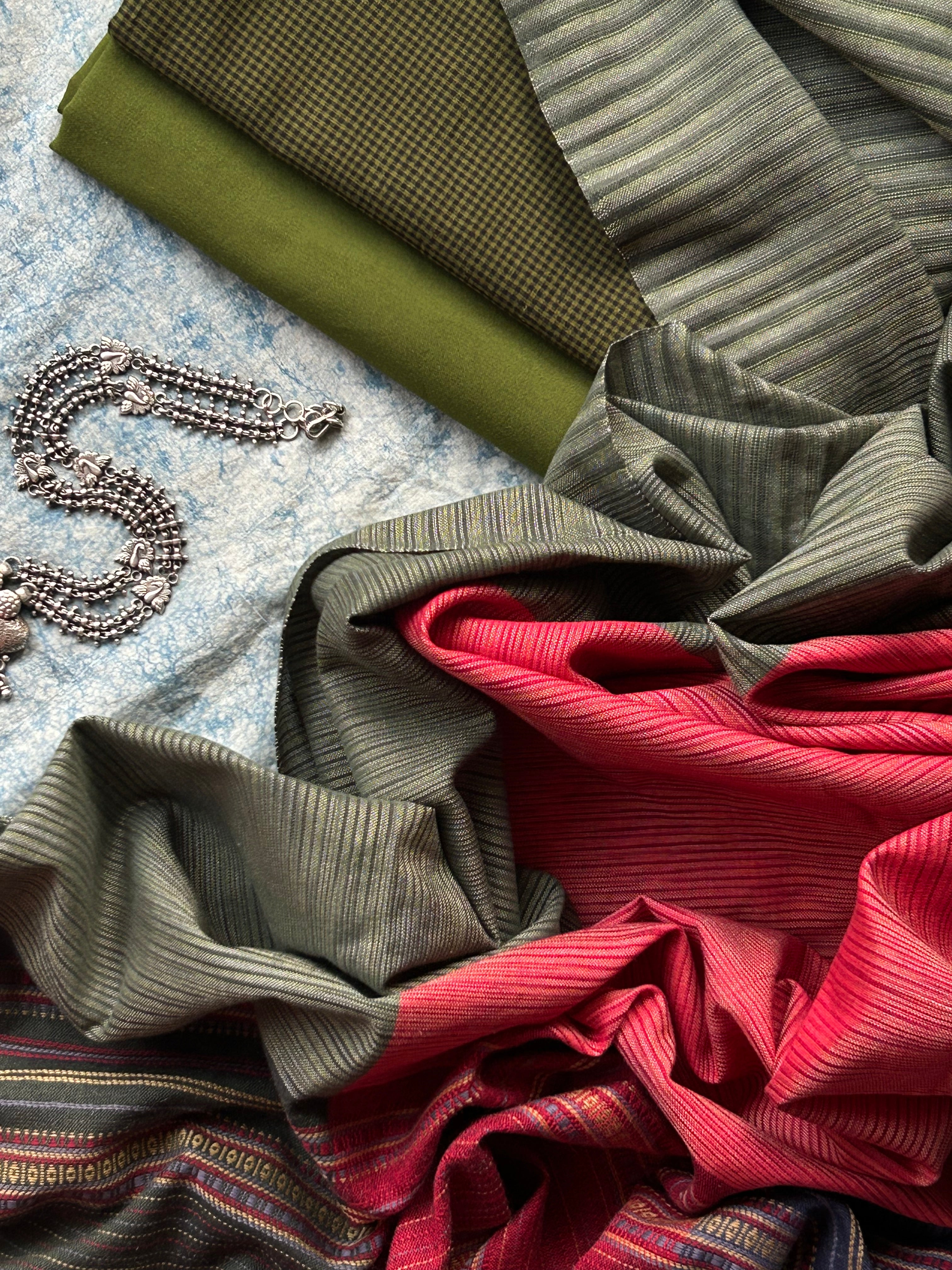 Vanya - Handwoven Telangana Cotton and Bhujodi Dupatta Set