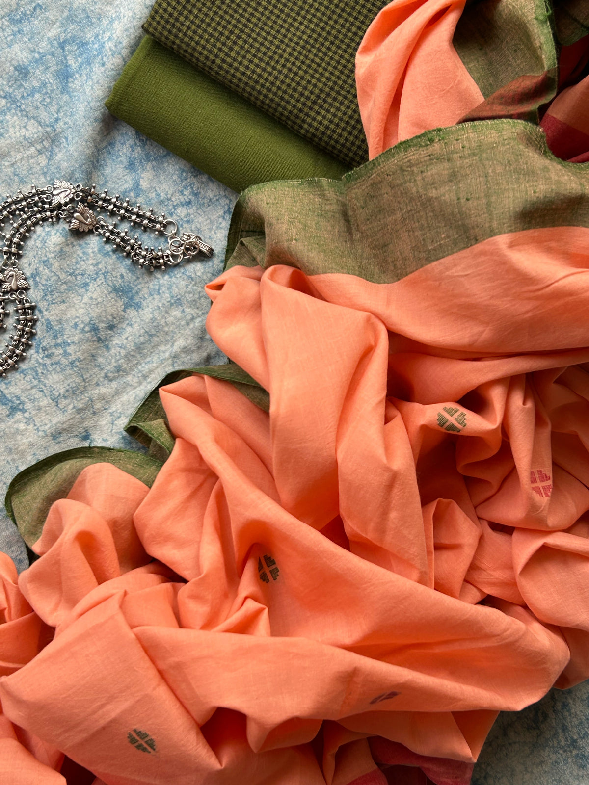 Bahaar - Handwoven Cotton Bengal Jamdani Dupatta Set