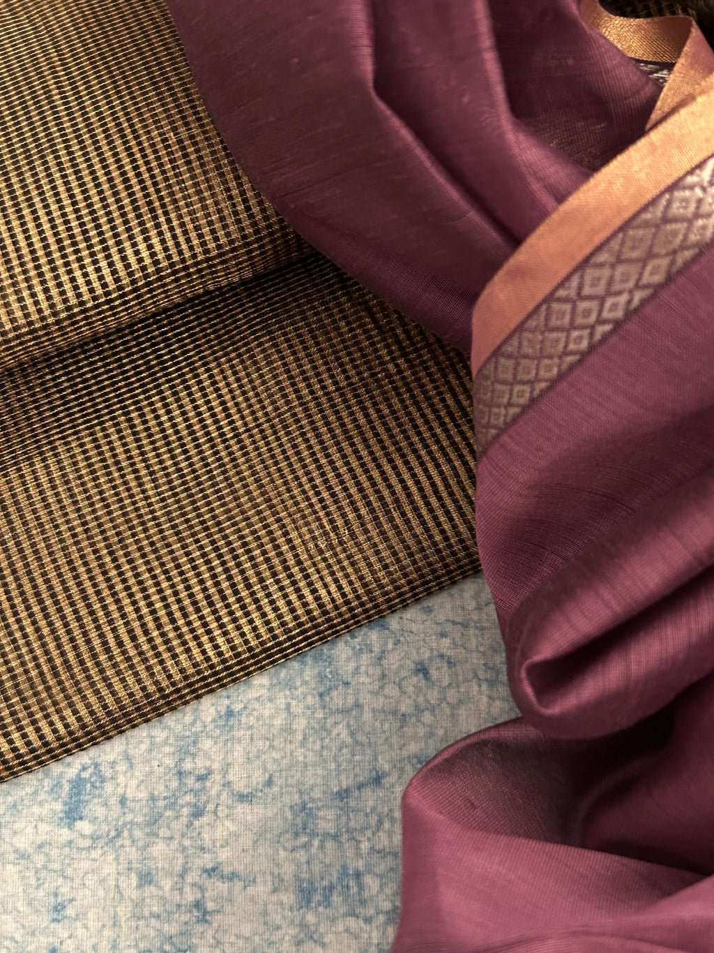 Handwoven Maheshwari Kurta Dupatta Set -Gold & Wine