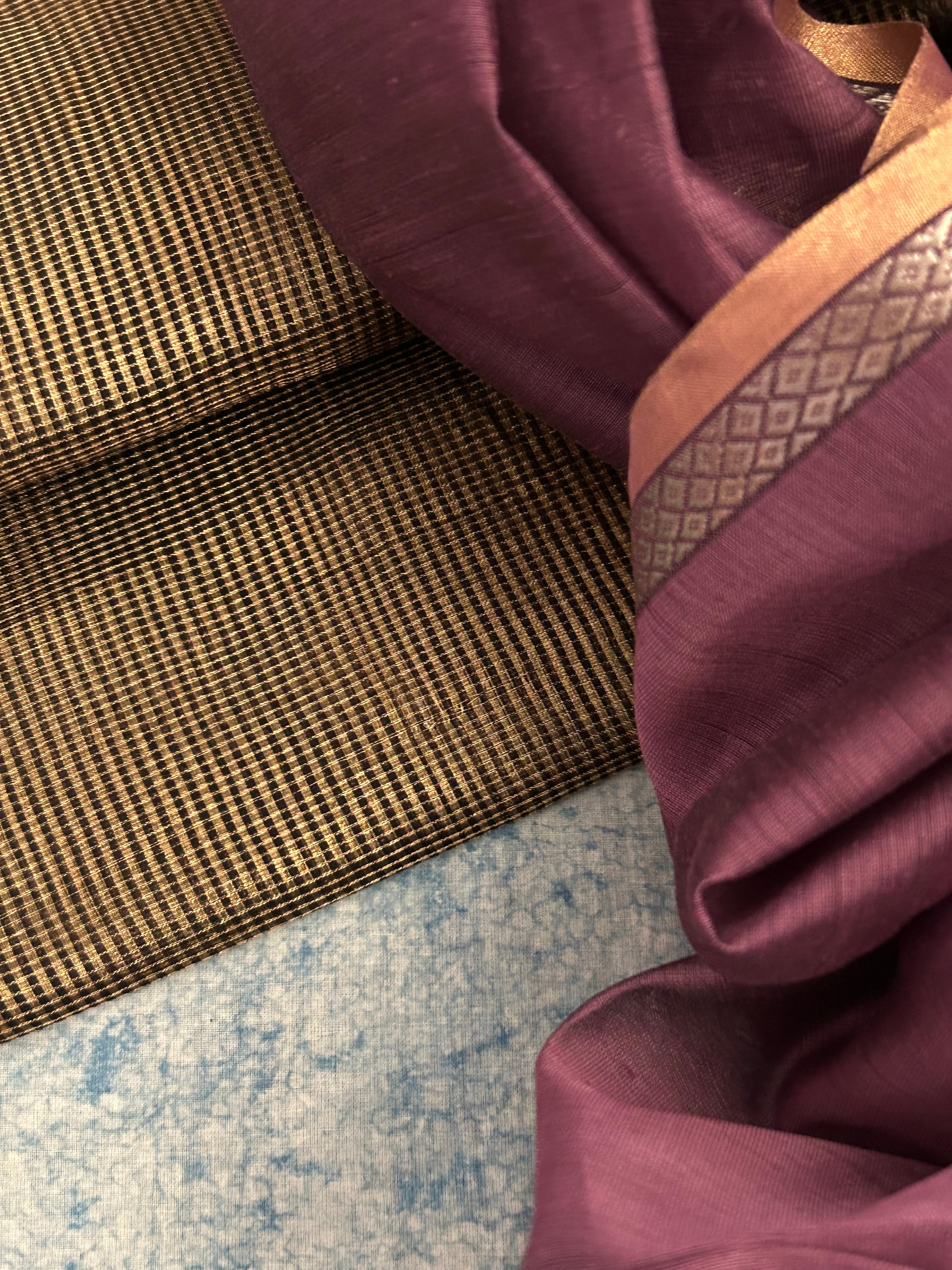 Handwoven Maheshwari Kurta Dupatta Set -Gold & Wine