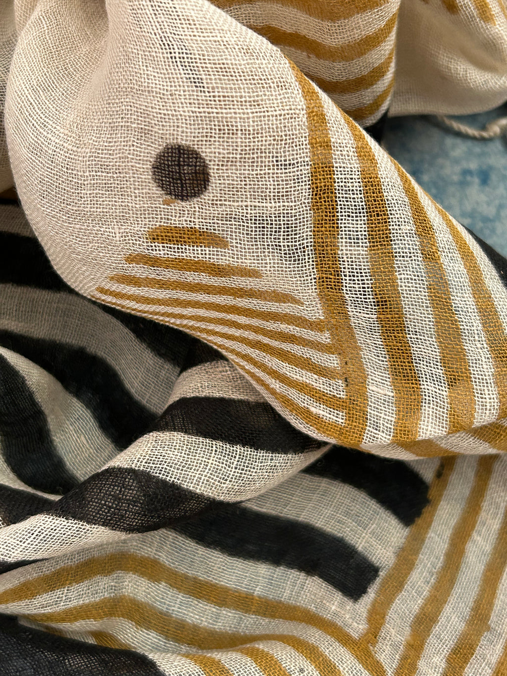 Handcrafted Linen Kurta Dupatta Set