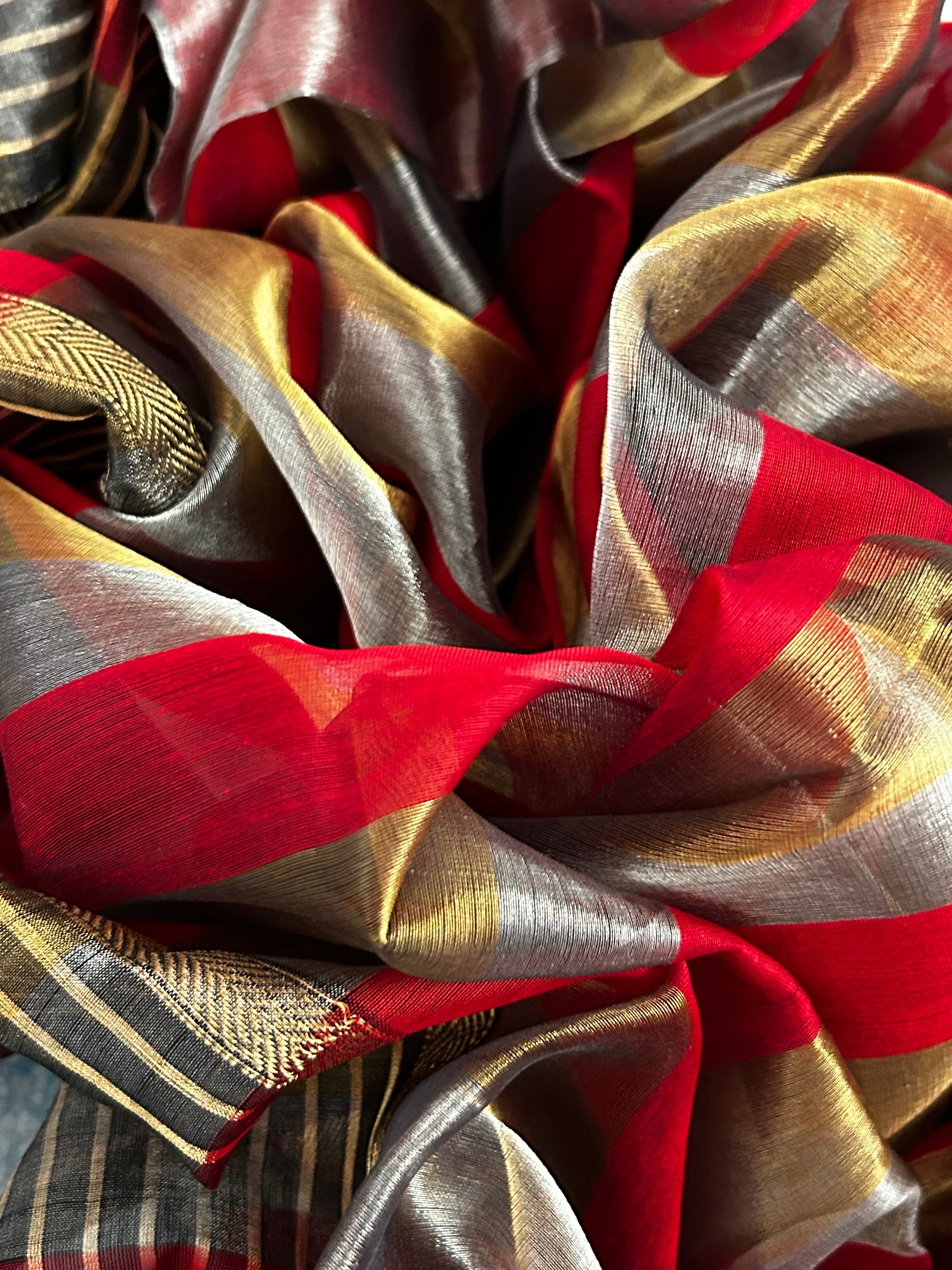 Handwoven Maheshwari tissue Kurta Dupatta Set