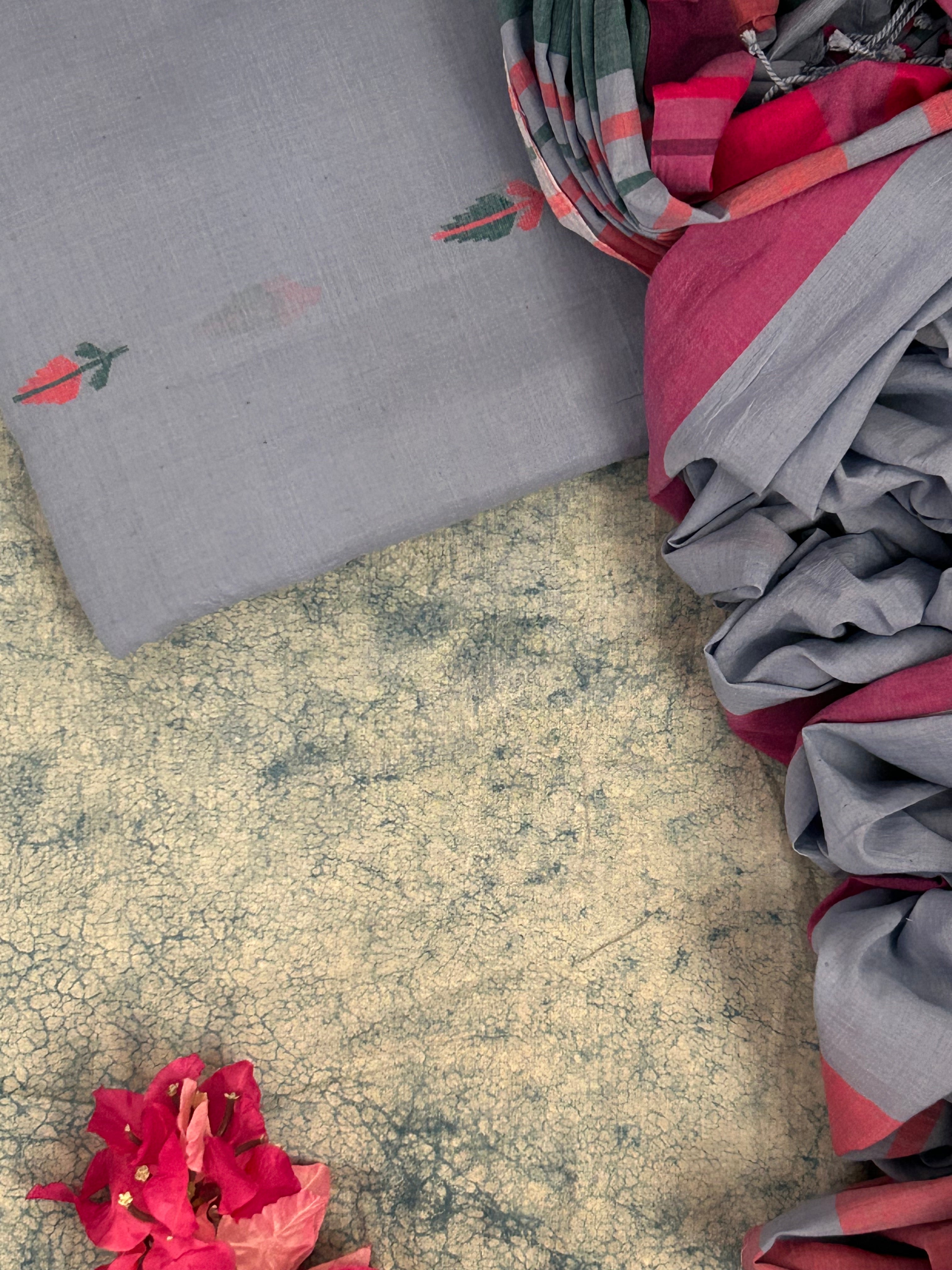 Butterfly Bush - Handwoven Bengal Jamdani Kurta Dupatta set