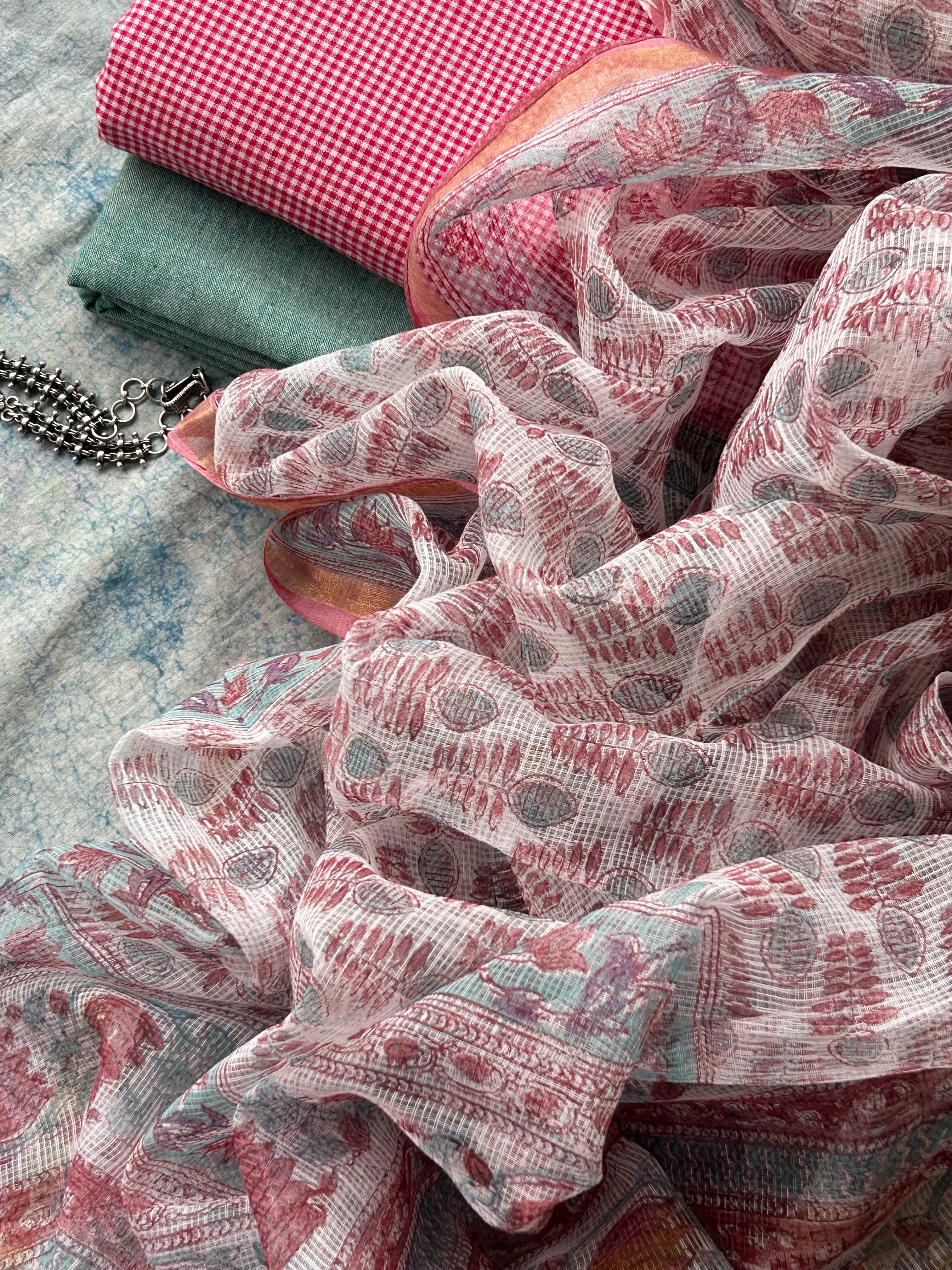 Saadgi - Handwoven Handblock Printed Set