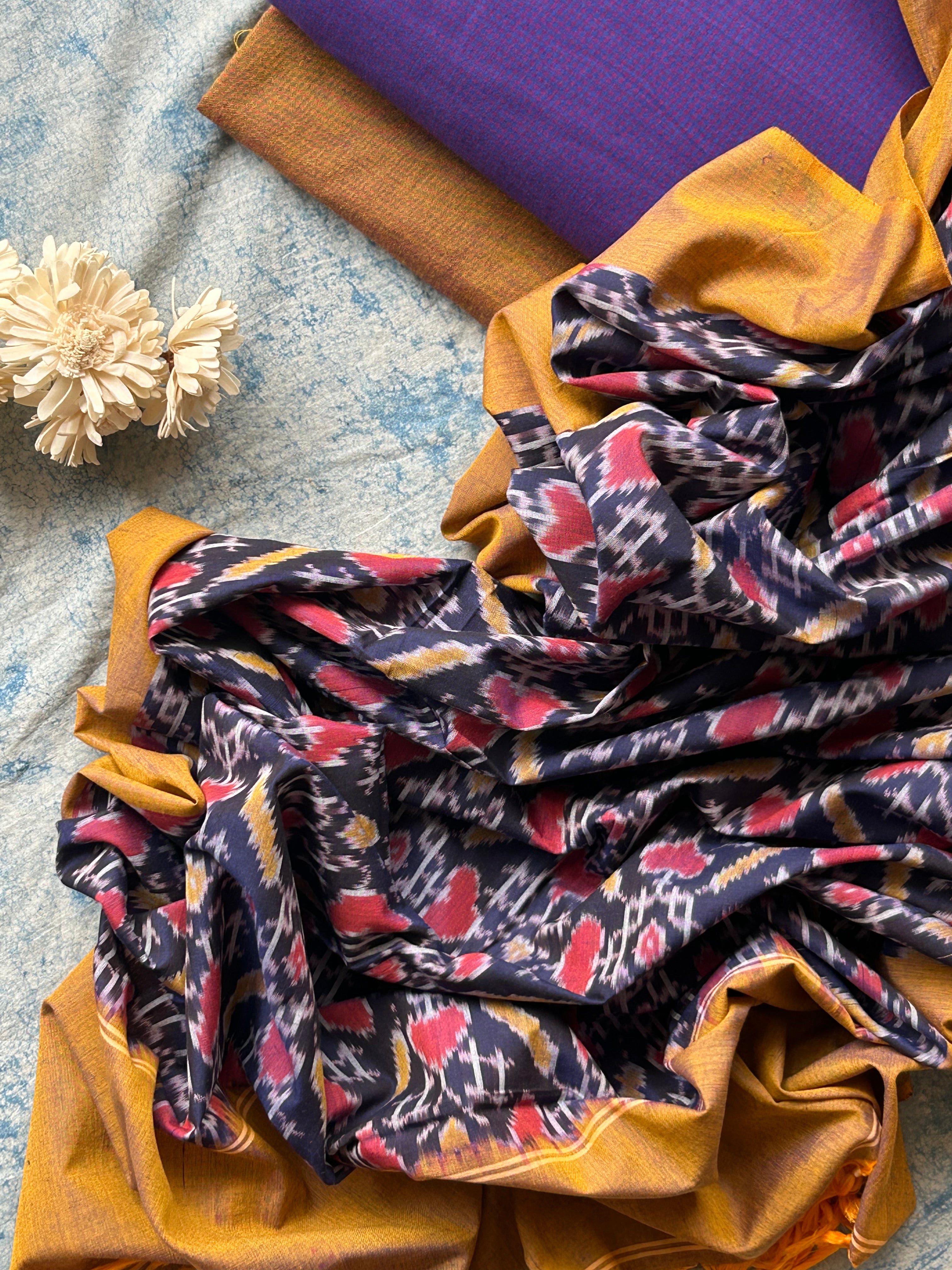 Kalindi - Handwoven Ikat Kurta Dupatta Set