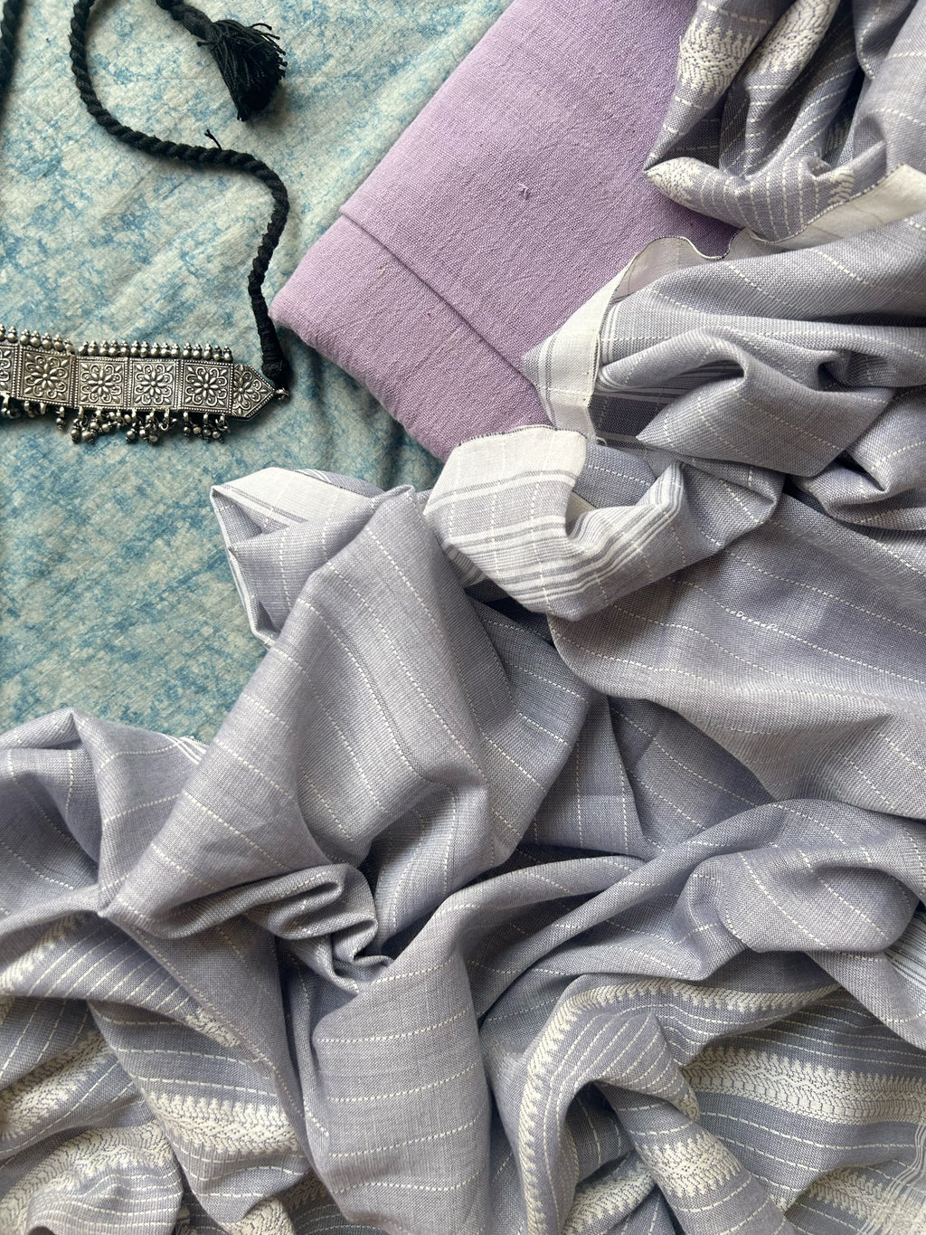 Handwoven Bhujodi Kala Cotton Set - Lavender