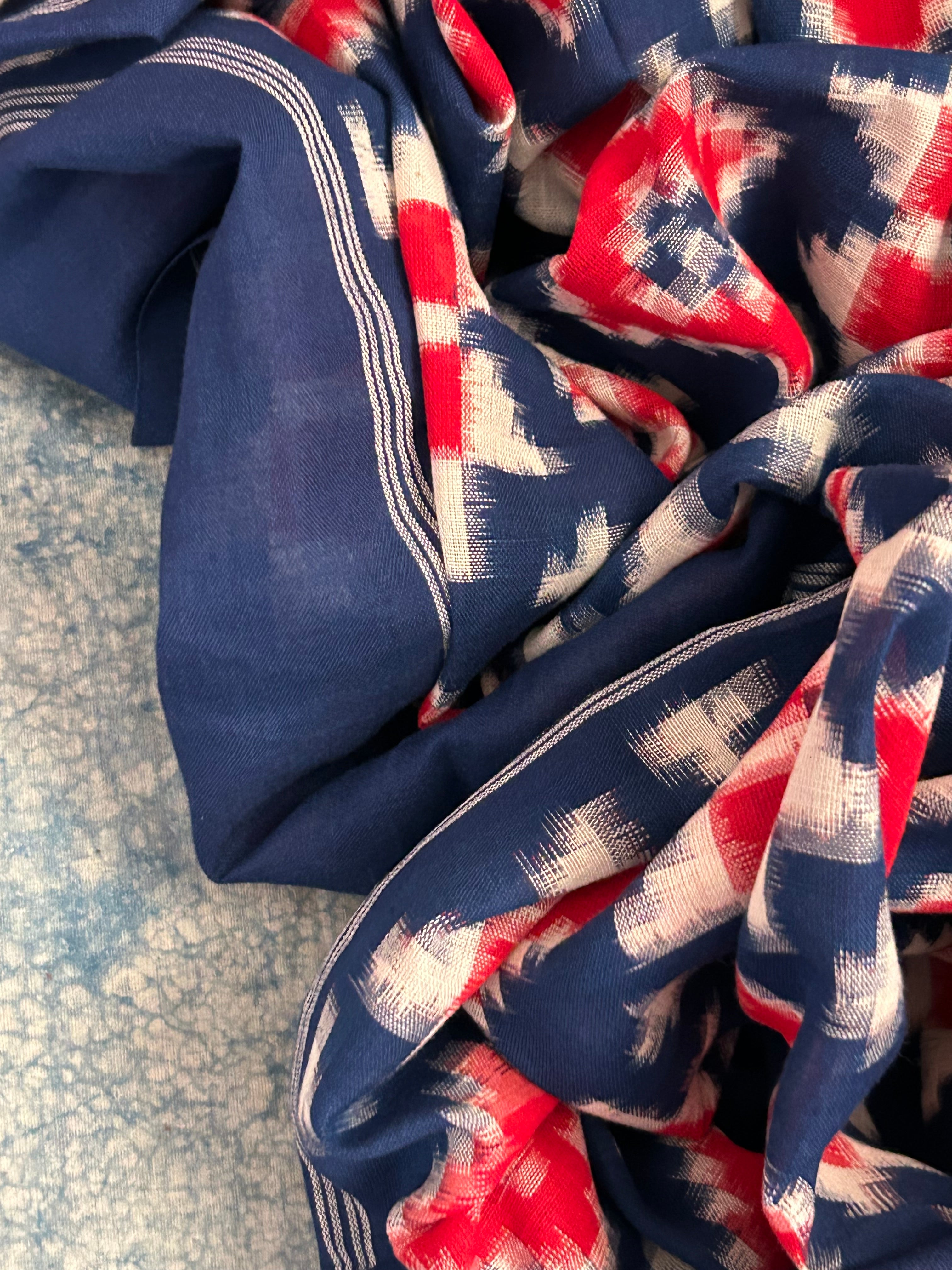 Handwoven Ikat Kurta Telia Dupatta Set