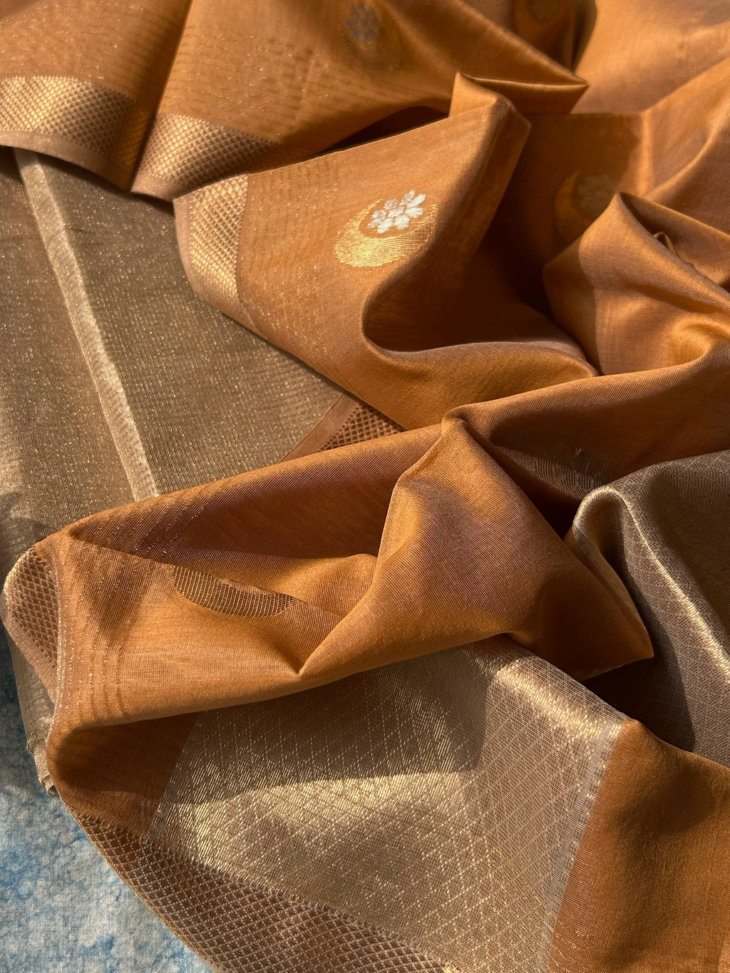 Handwoven Maheshwari Tissue Kurta Dupatta Set -Gold & Almond