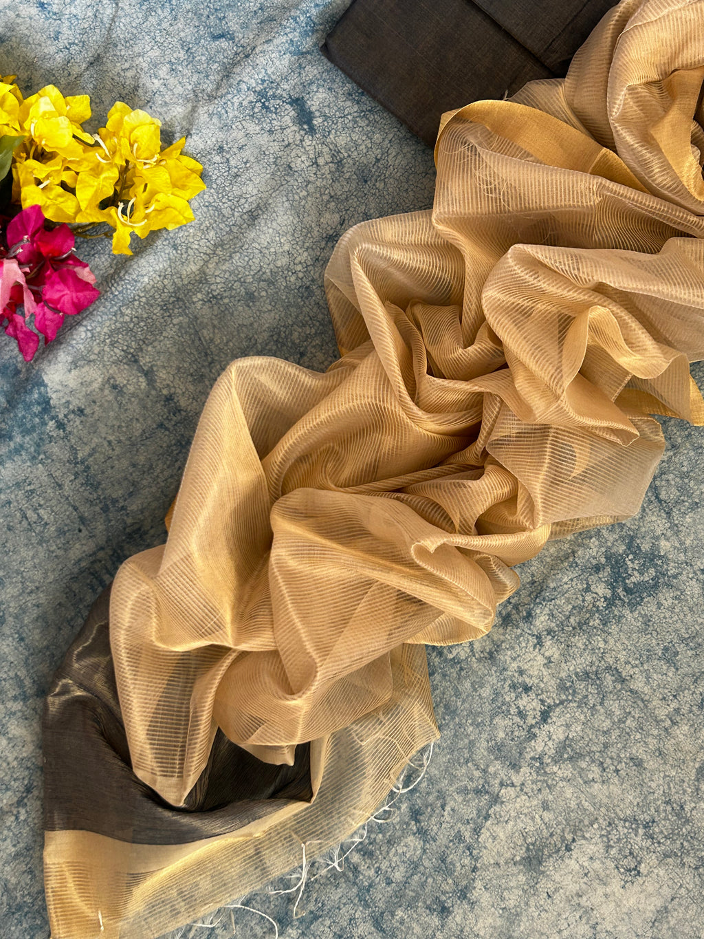 Handwoven Maheshwari tissue Kurta Dupatta Set