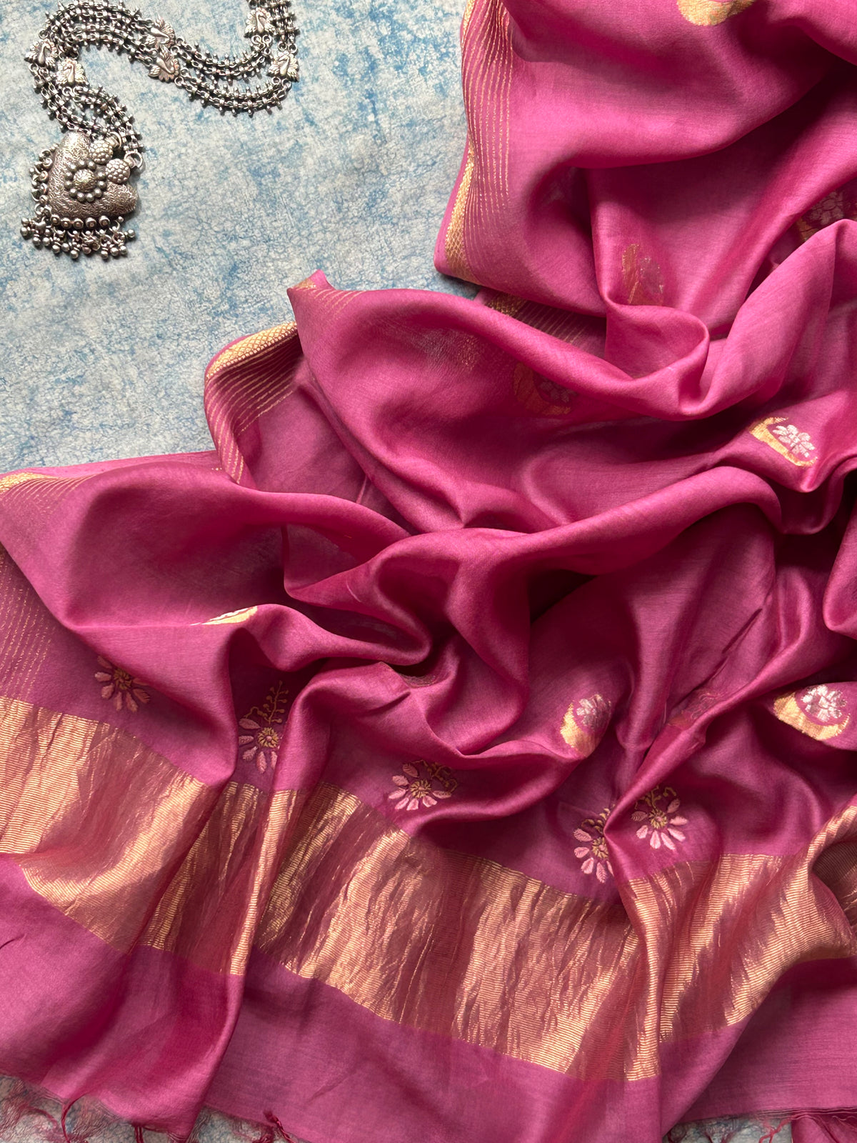 Tamanna - Handwoven Chikankari Work Maheshwari Set
