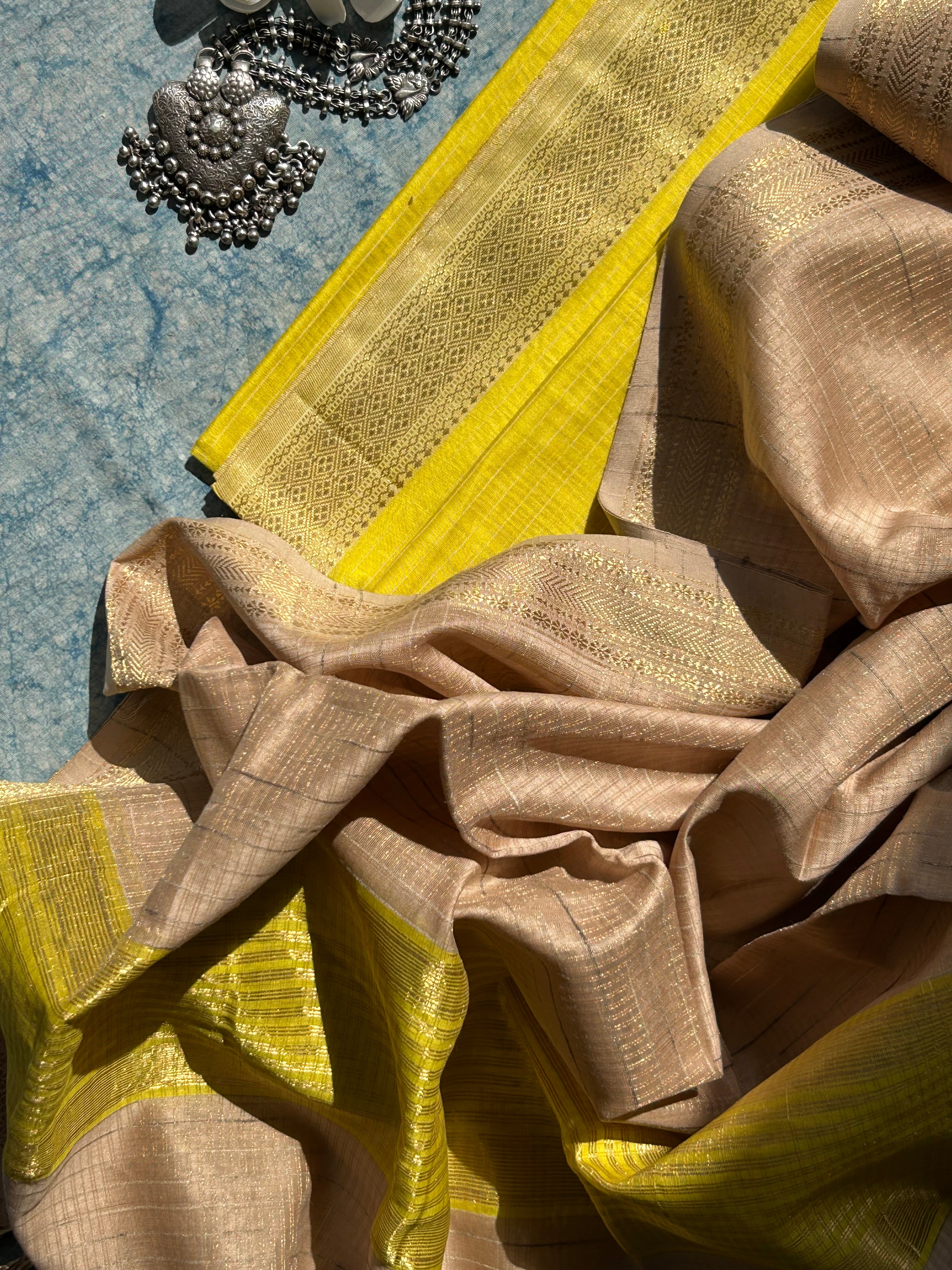 Handwoven Maheshwari Kurta Dupatta Set - Yellow & Almond