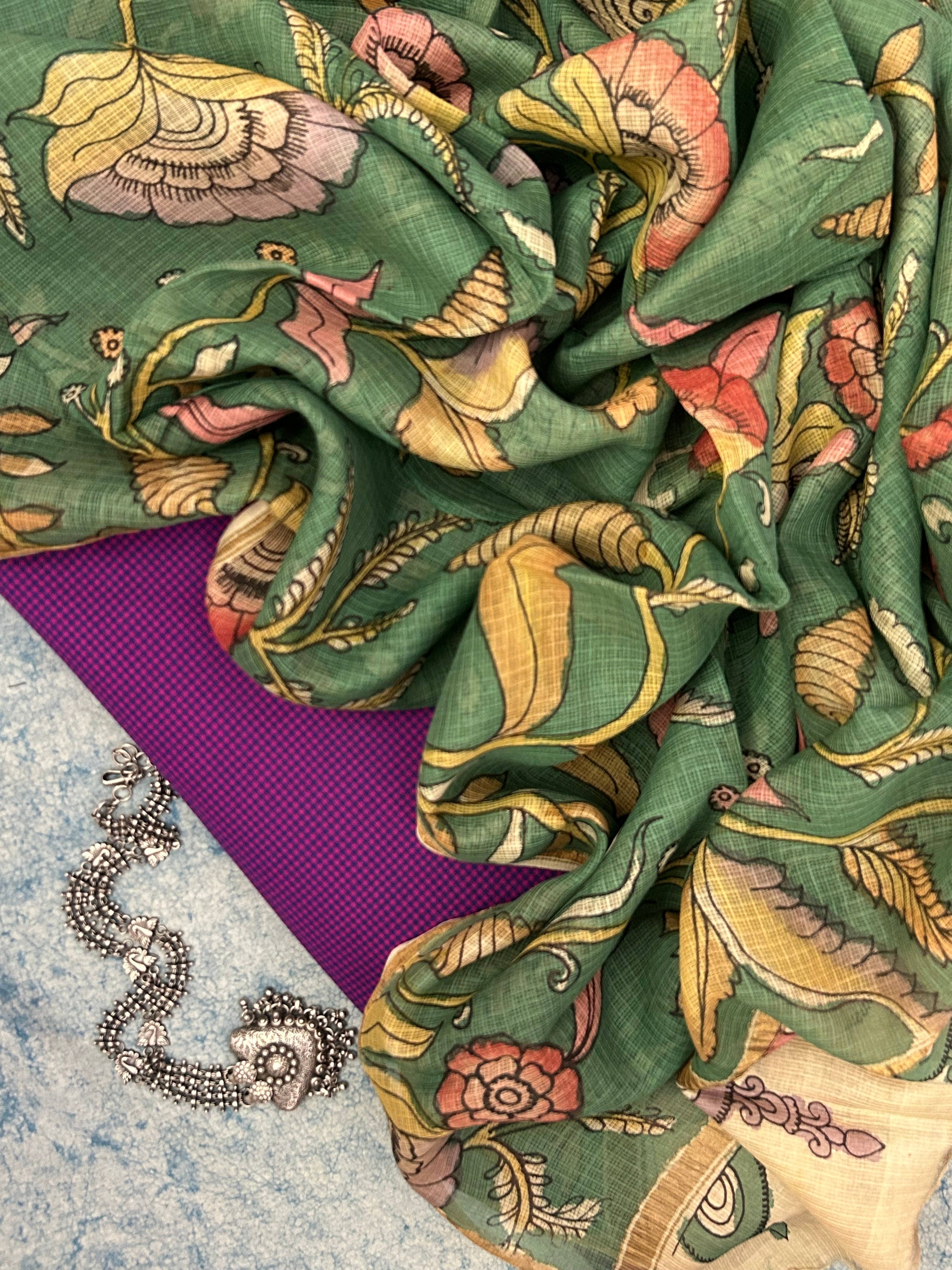 Handwoven Handcrafted Kalamkari Set