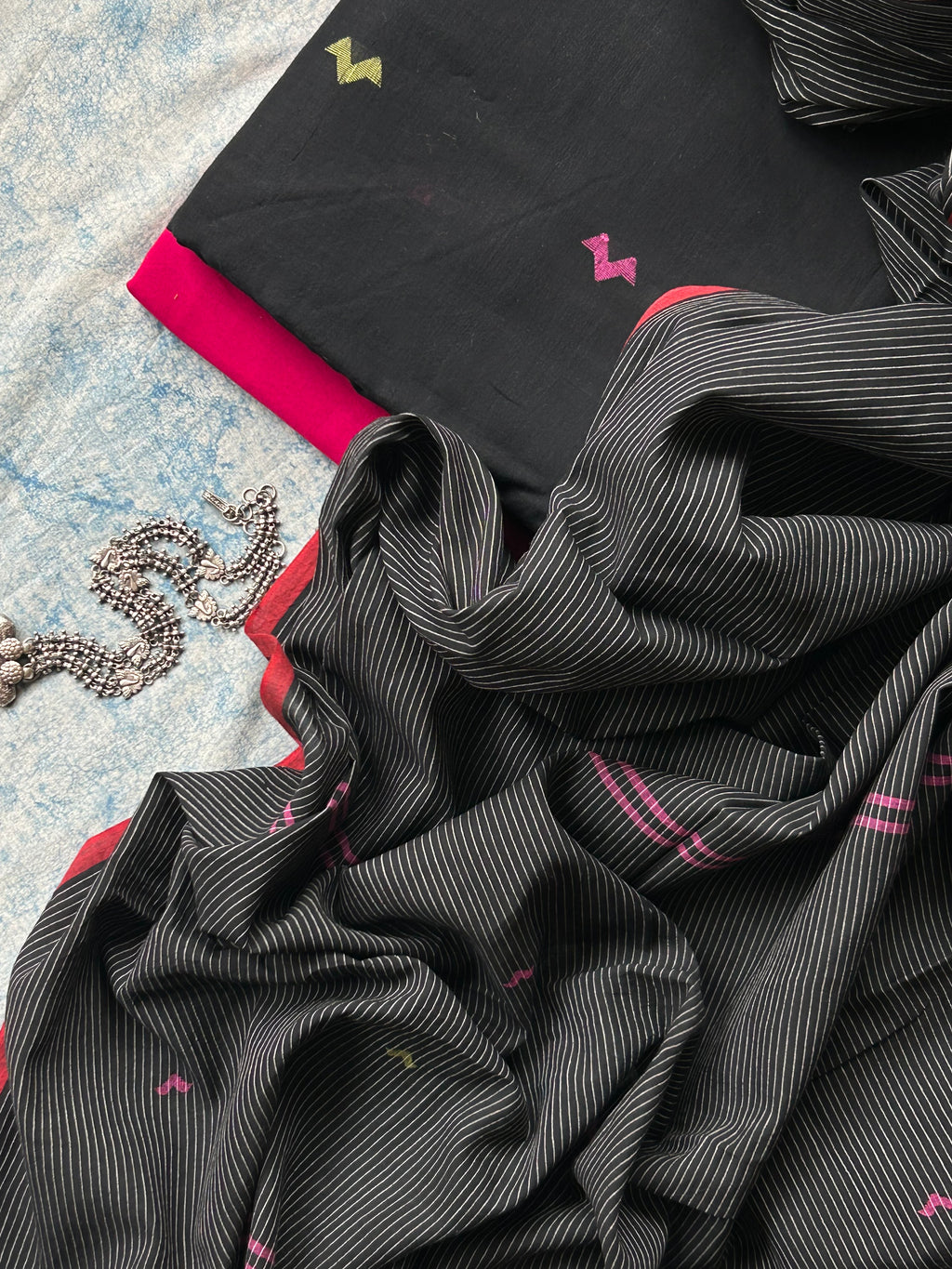 Nisha - Handwoven Bengal Jamdani Kurta Dupatta set