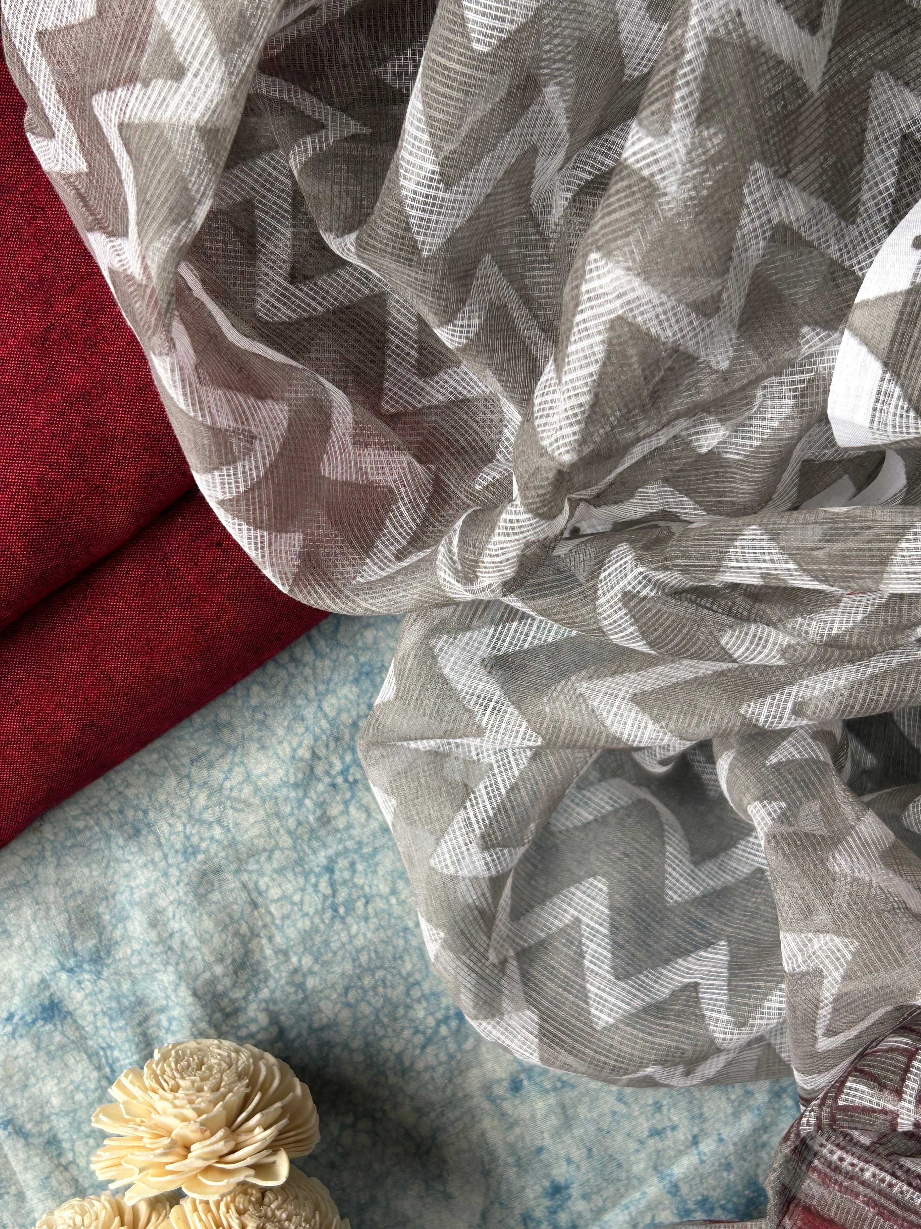 Handwoven Handblock Printed Set - Maroon