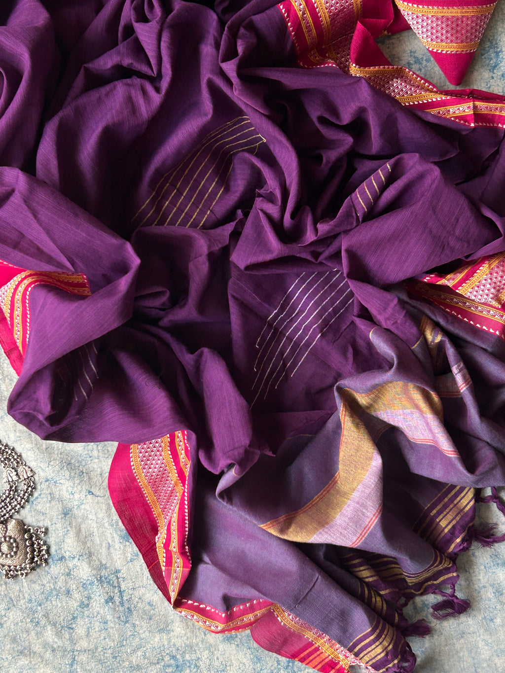 Ulhaas - Handwoven Telangana cotton and Ilkal Dupatta Set