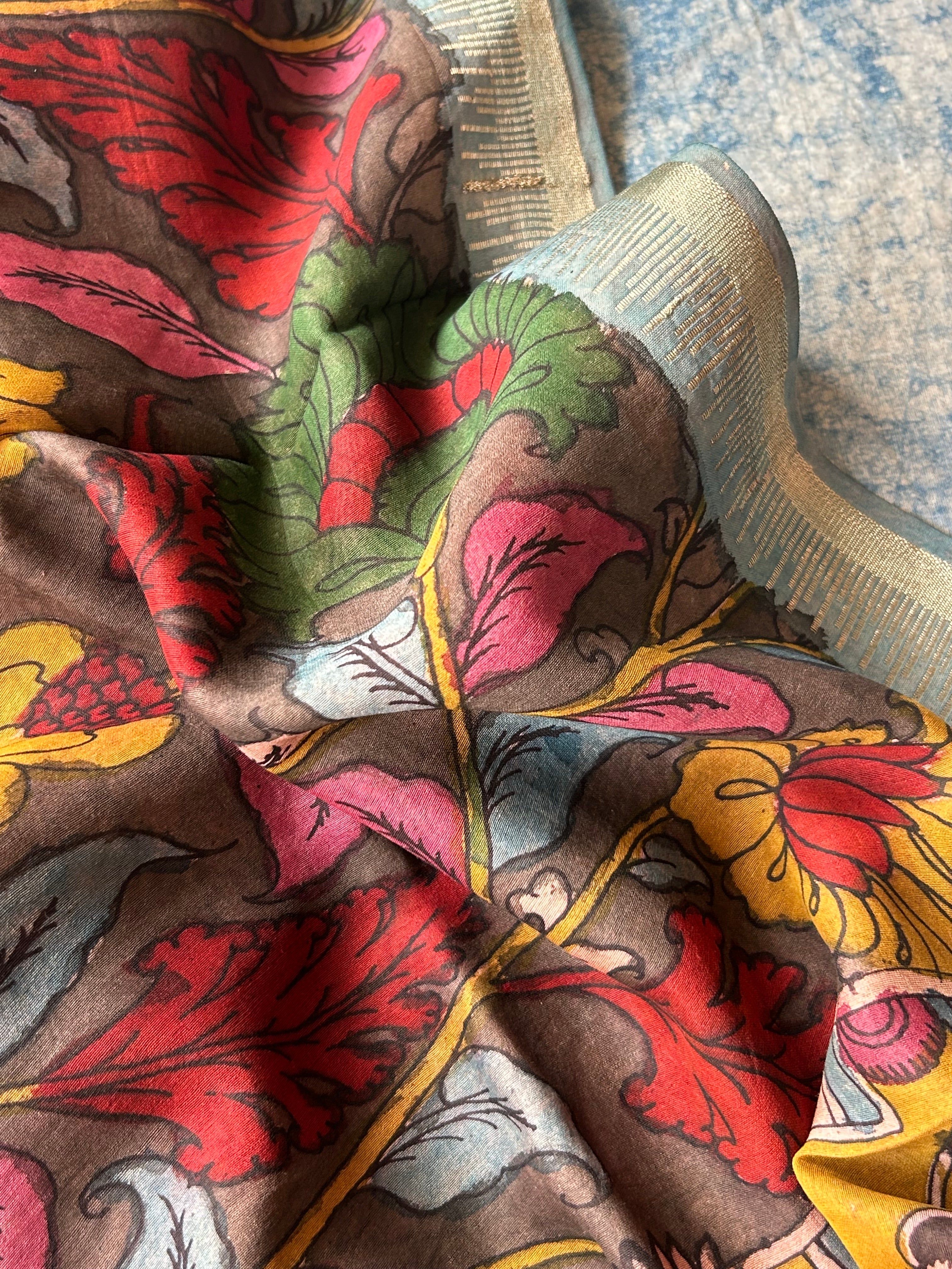 Chitralekha -Handwoven Hand-drawn Handpainted Pen Kalamkari Dupatta