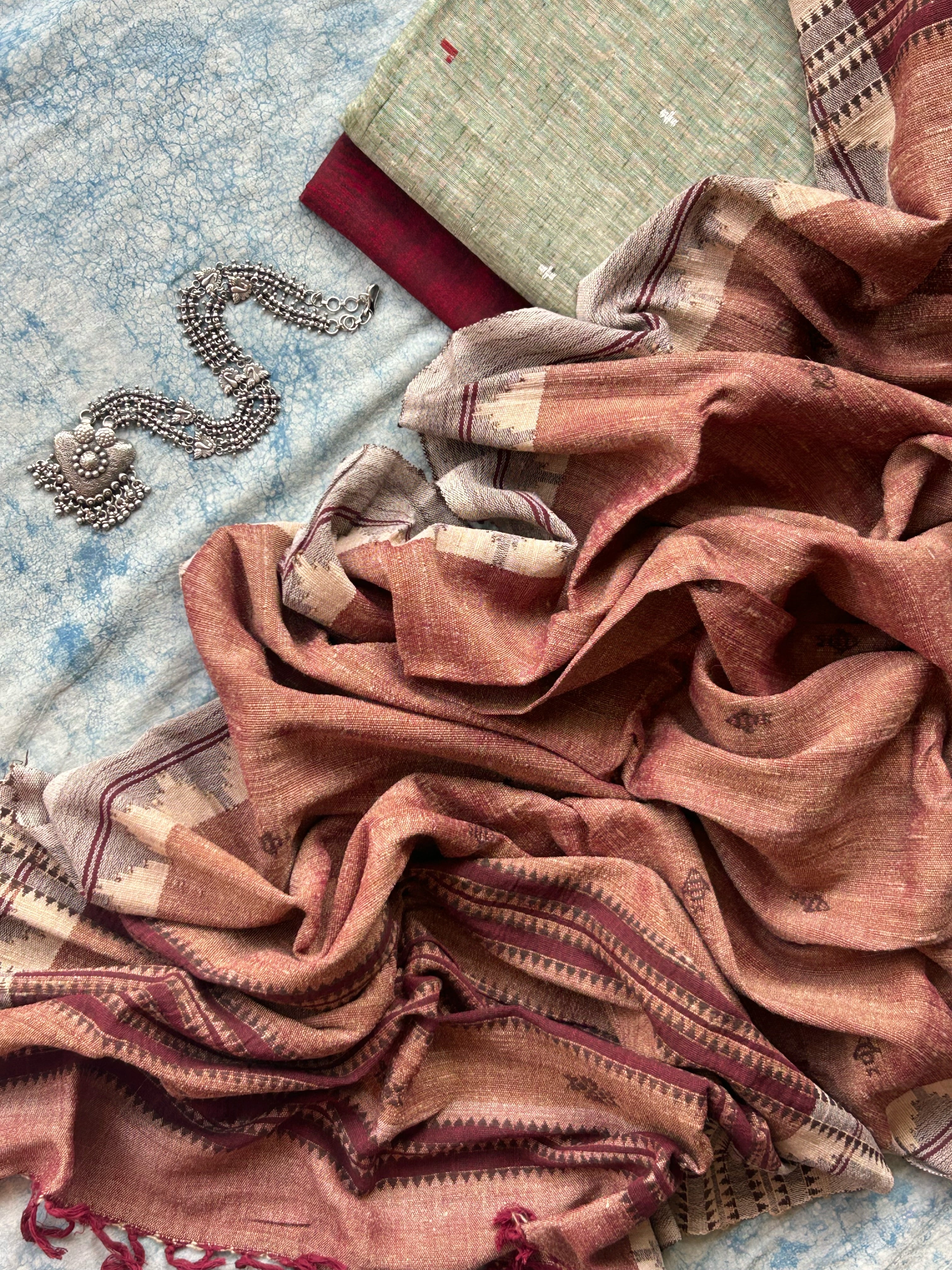 Aadhya - Handspun and Handwoven Ponduru Cotton and Kotpad Set