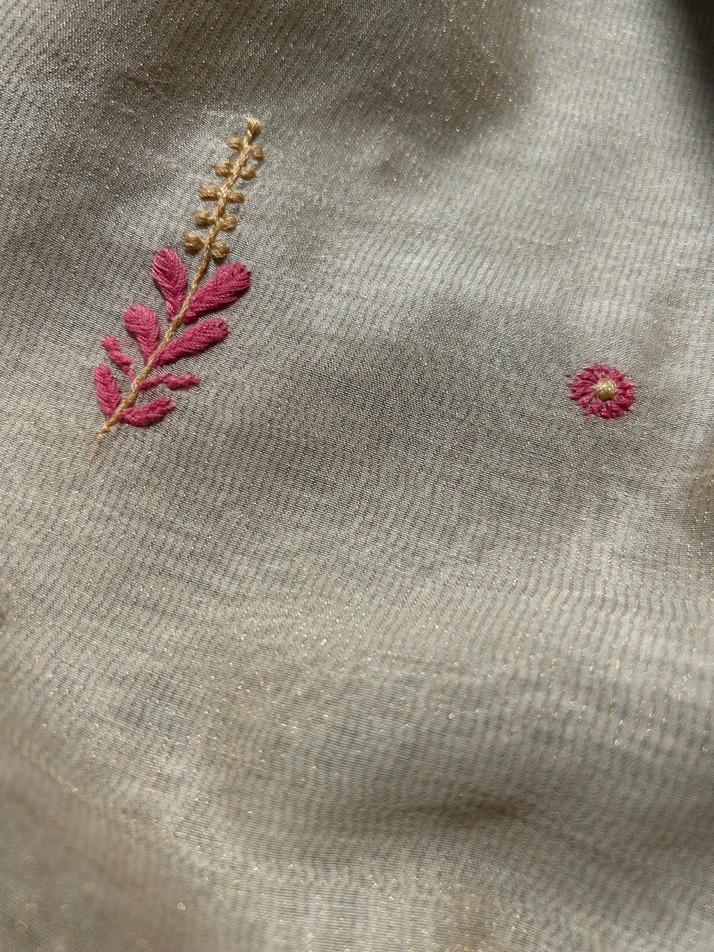 Handwoven Chikankari Work Maheshwari Set
