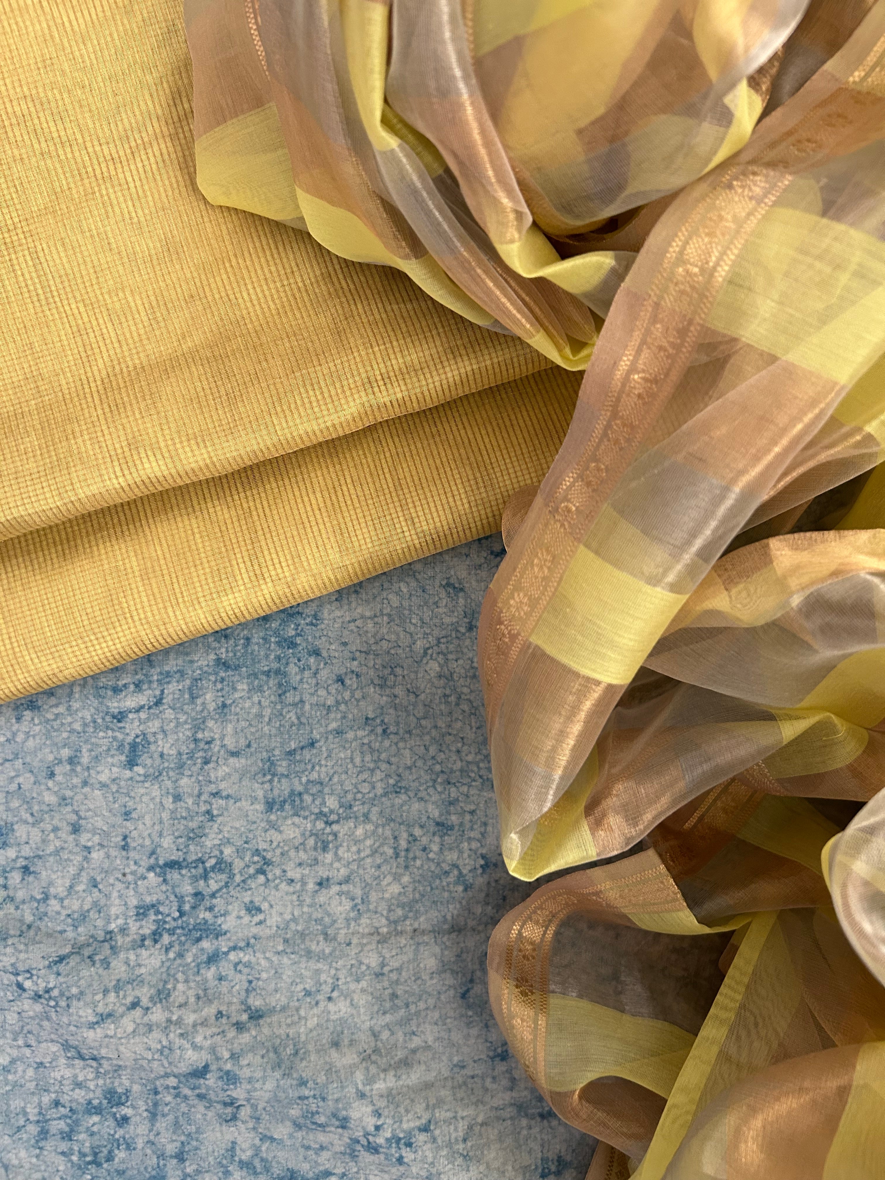 Handwoven Maheshwari Kurta Dupatta Set - Light Yellow