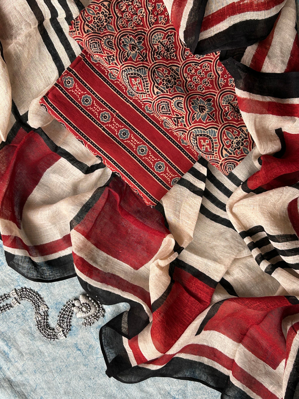 Mahi - Natural Dyes Handblock Ajrakh Cotton and Linen Dupatta Set