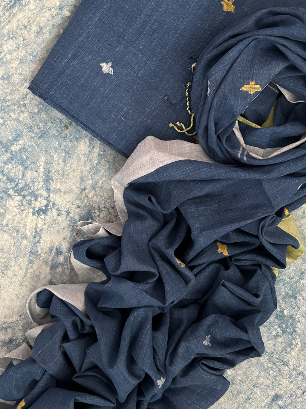 Nisha - Handwoven Bengal Jamdani Kurta Dupatta set