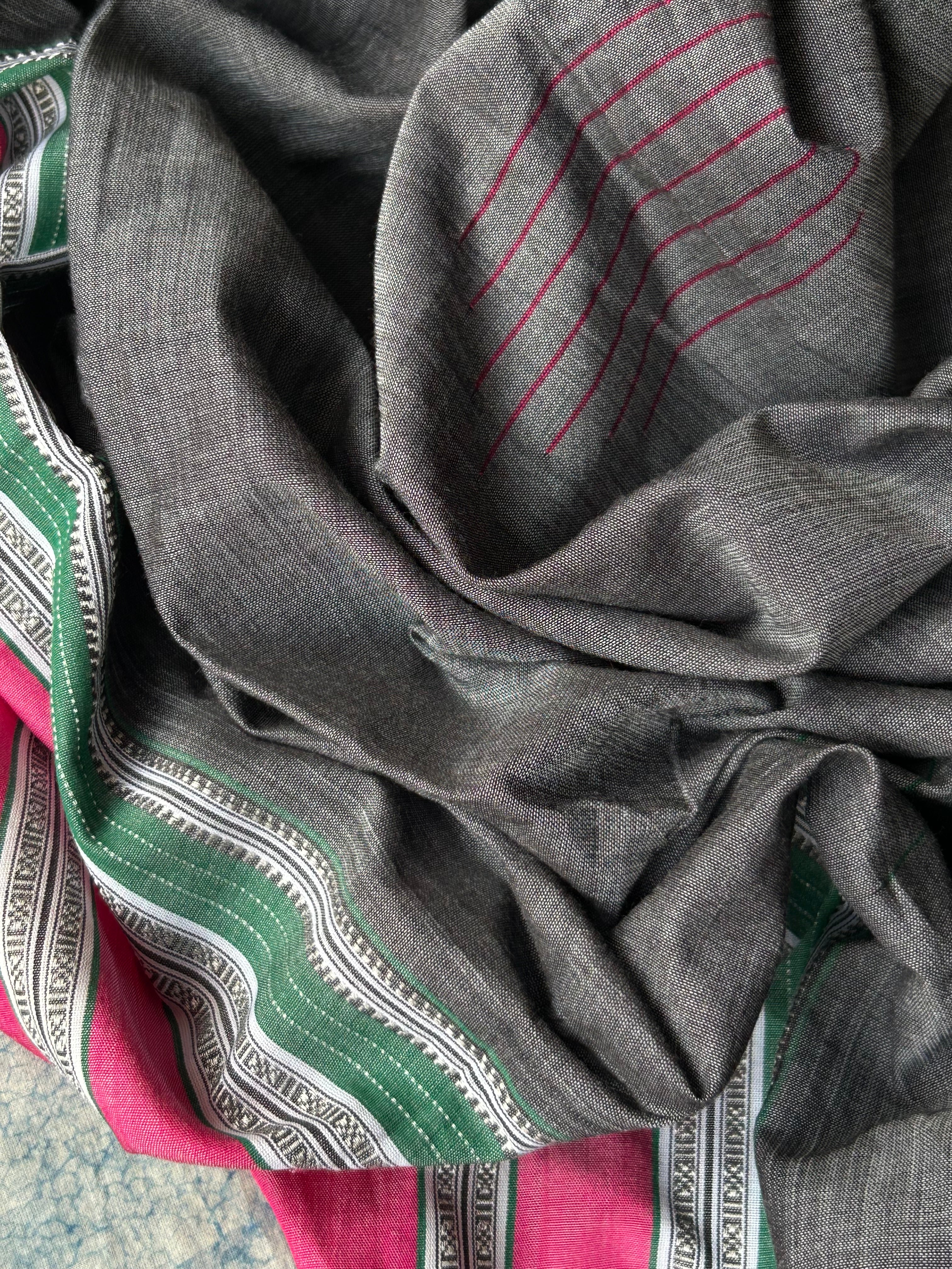 Utsav - Handwoven Telangana cotton and Ilkal Dupatta Set