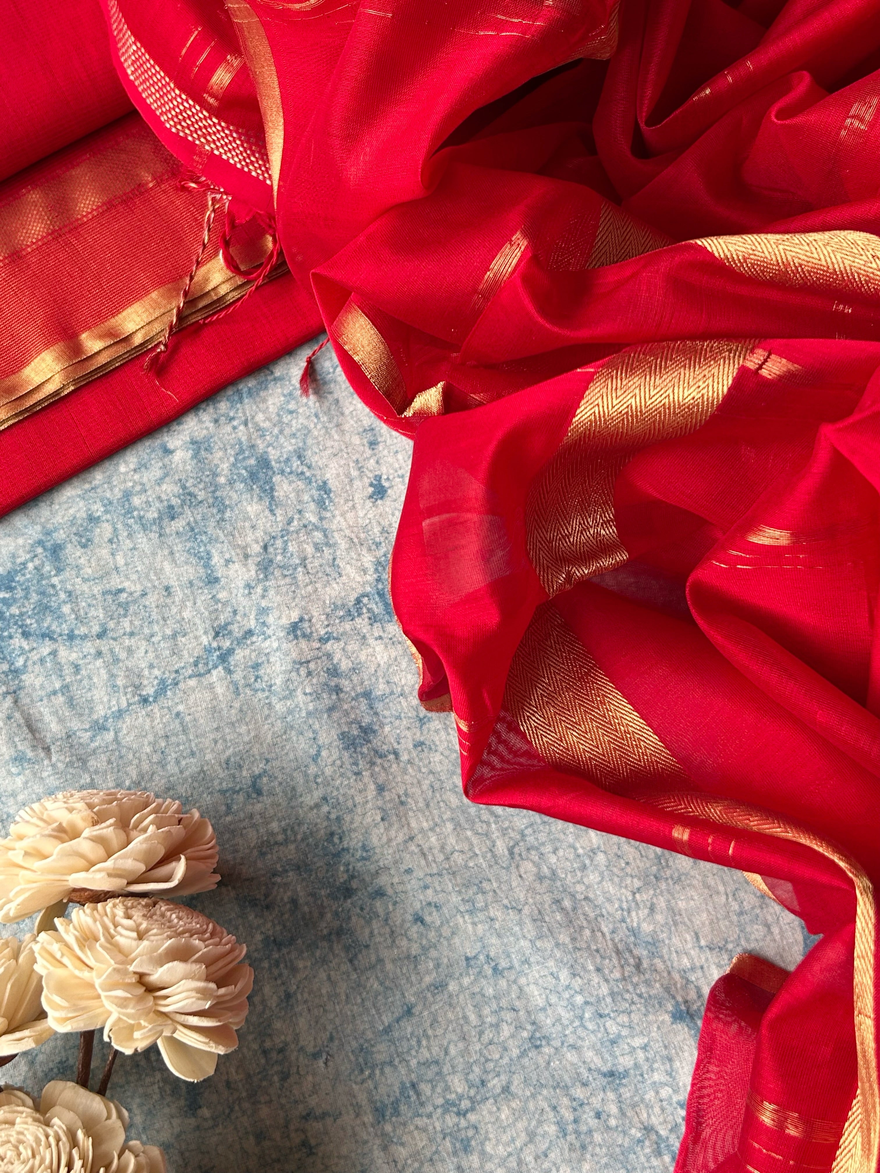 Sindoor - Handwoven Maheshwari Kurta Dupatta Set