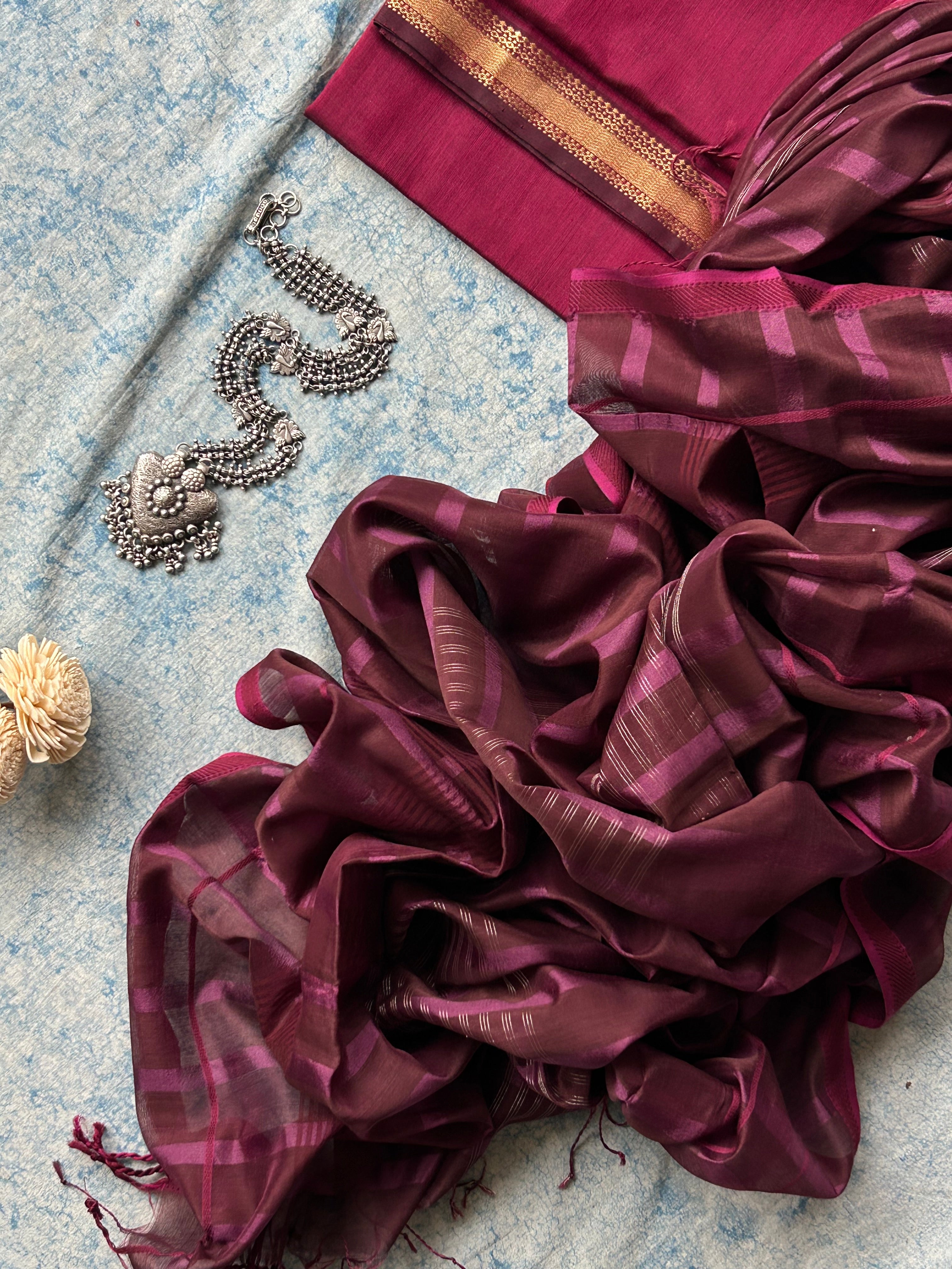 Malhaar - Handwoven Maheshwari Kurta Dupatta Set