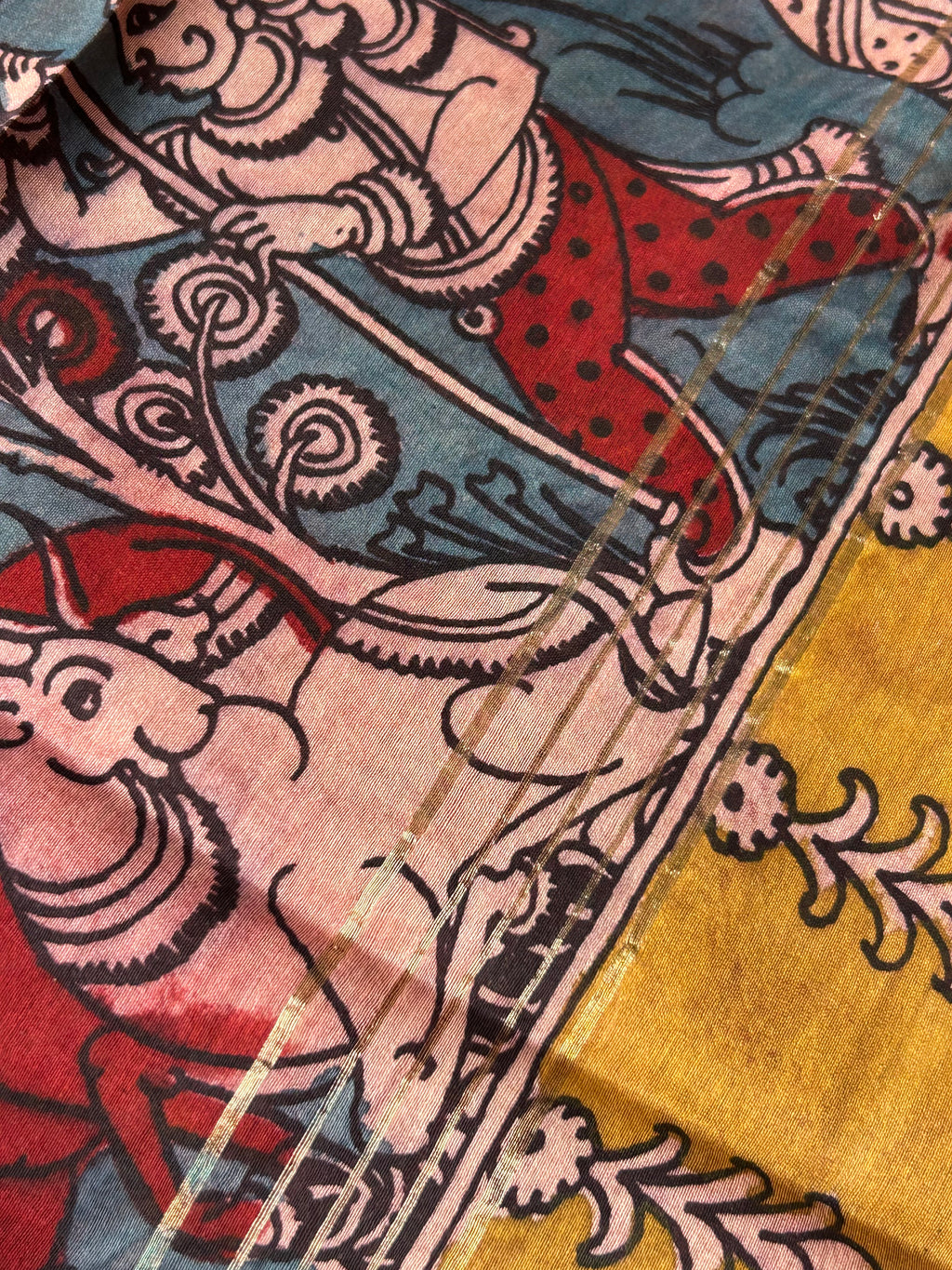 Sindoori -Handwoven Hand-drawn Handpainted Pen Kalamkari Dupatta