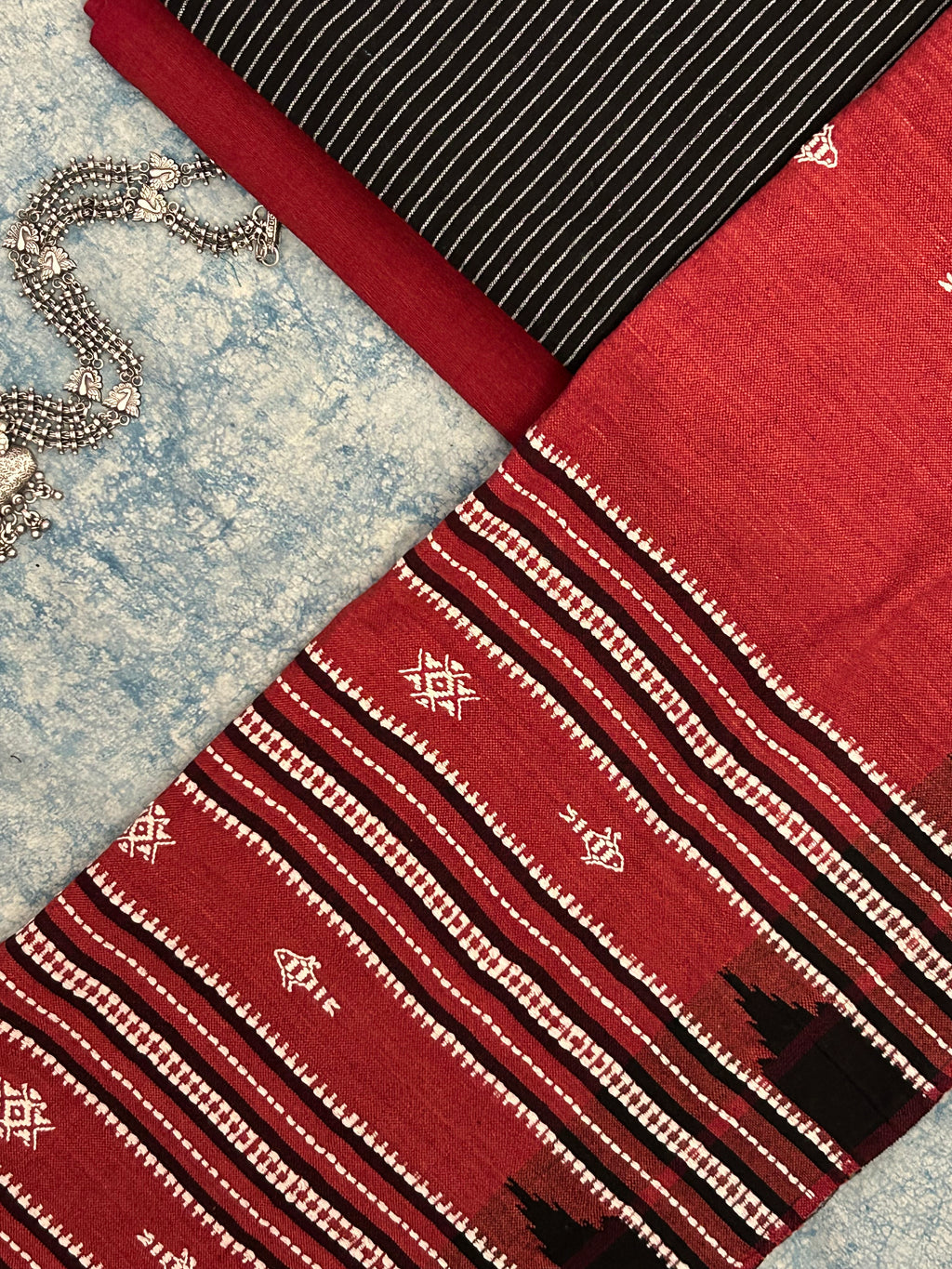 Handspun Handwoven Kotpad Suit Set - Black & Rust Maroon