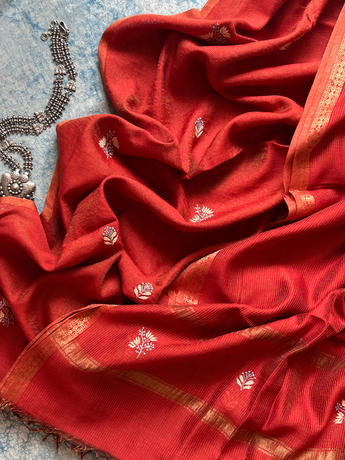 Ketaki- Handwoven Chikankari Work Maheshwari Tissue Set