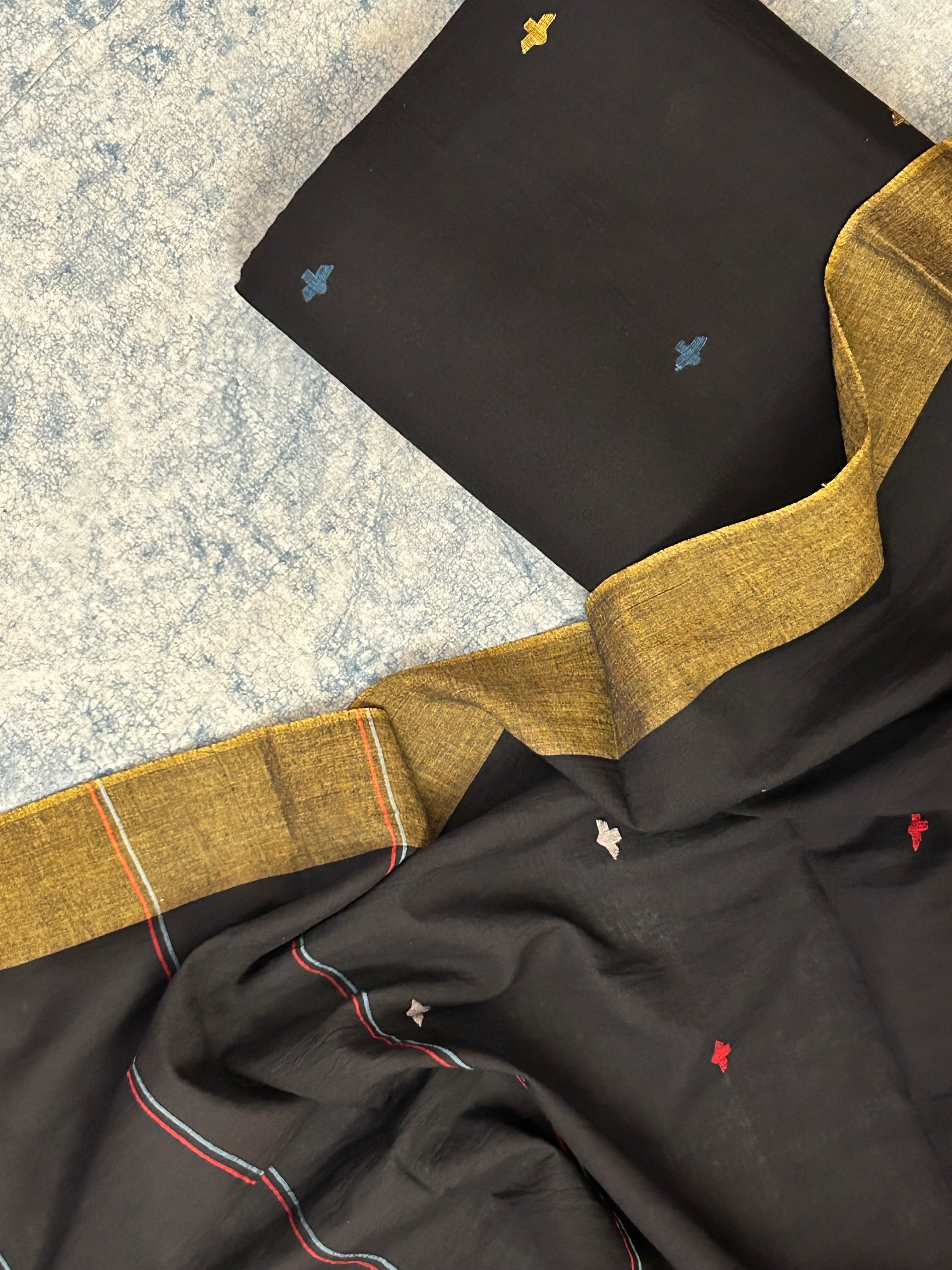Black is Gold - Handwoven Bengal Jamdani Kurta Dupatta set