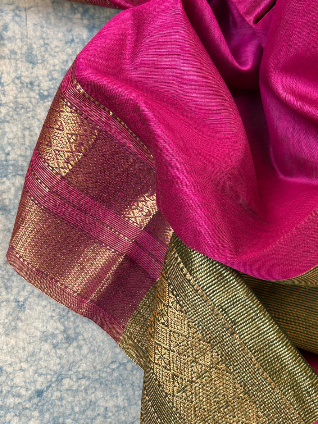 Handwoven Maheshwari Kurta Dupatta Set - Green and Pink