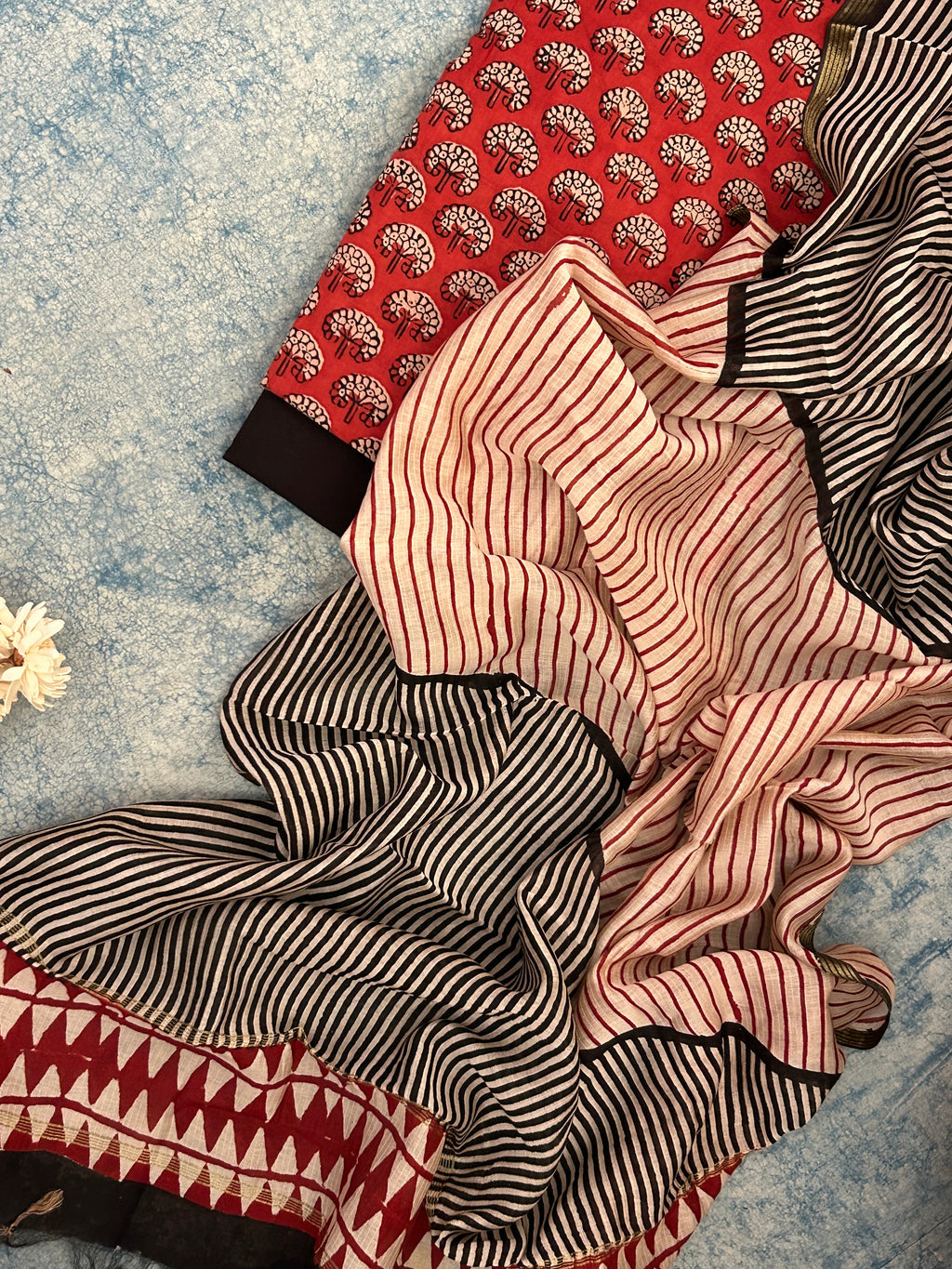 Handcrafted Cotton Suit Set - Black and Madder Red