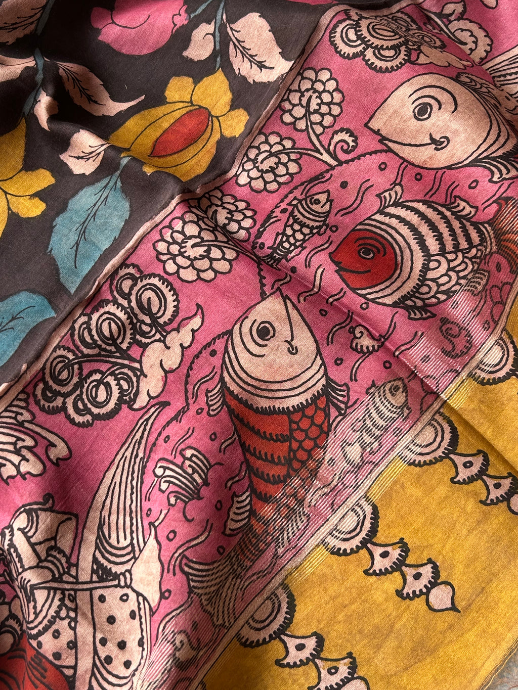 Pushpanjali -Handwoven Hand-drawn Handpainted Pen Kalamkari Dupatta