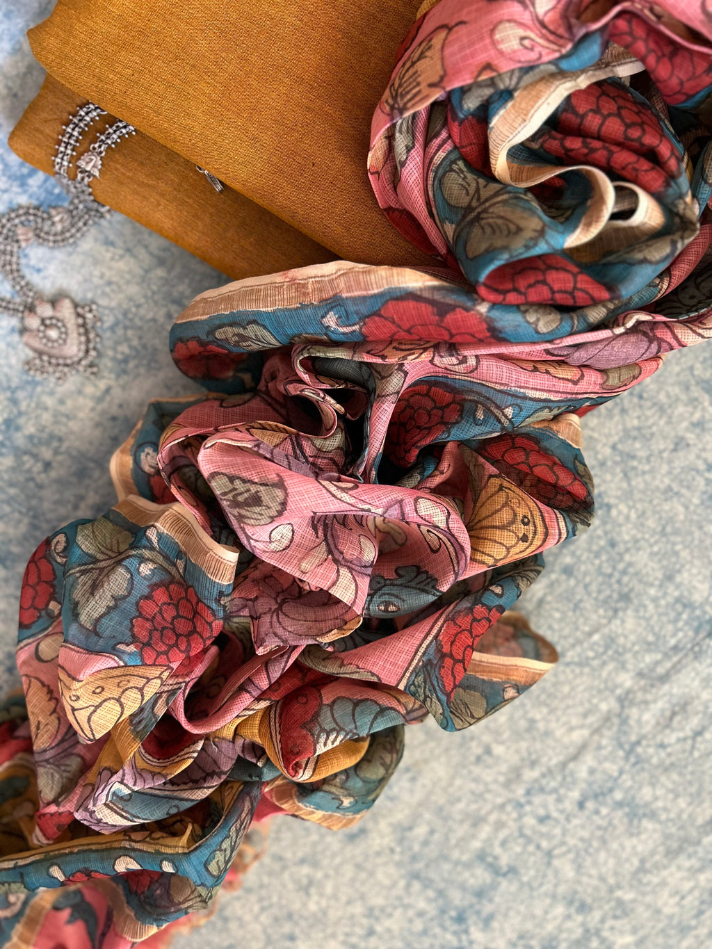 Handwoven Handcrafted Kalamkari Set