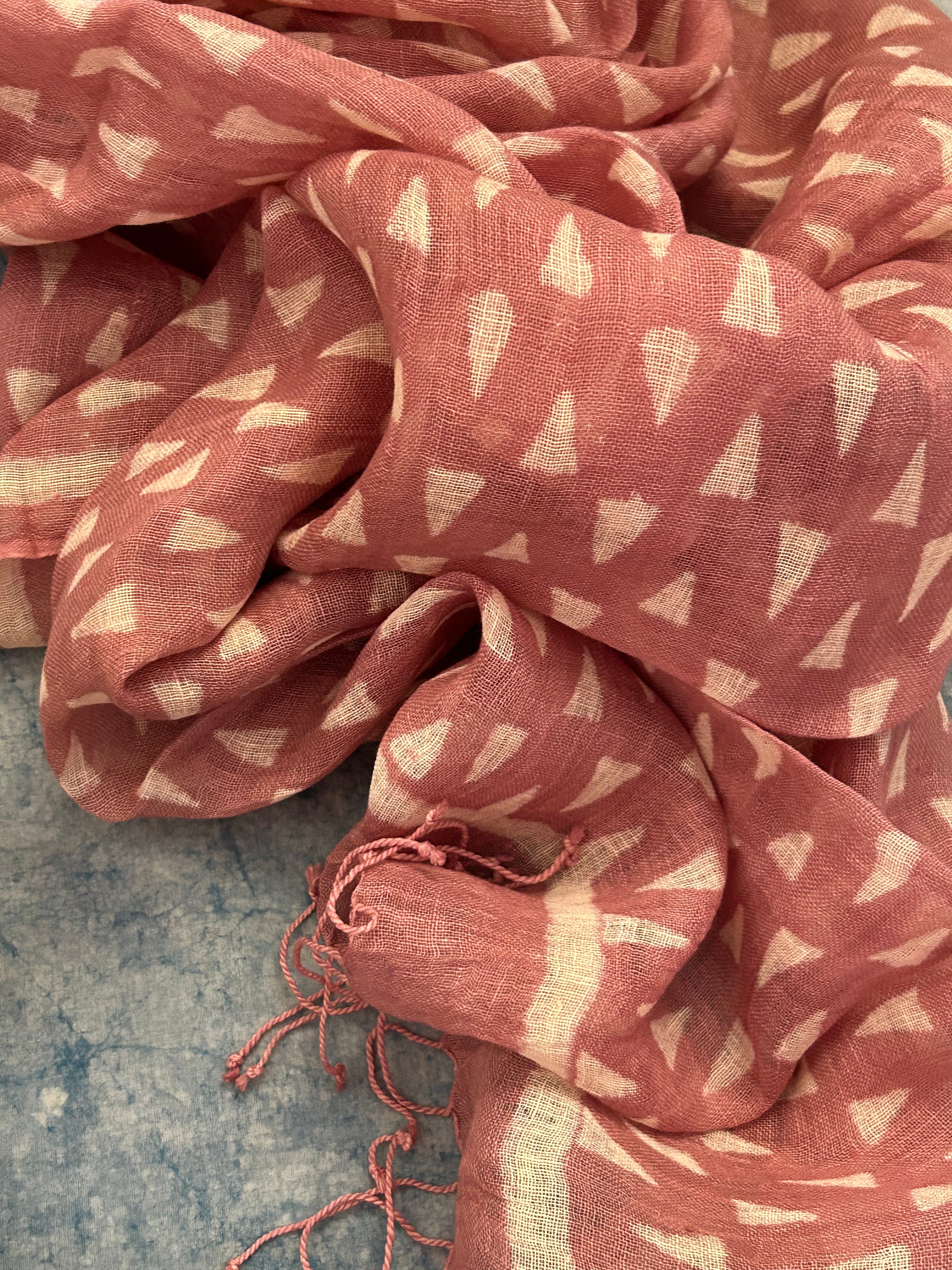 Handcrafted Linen Kurta Dupatta Set - Blush Pink