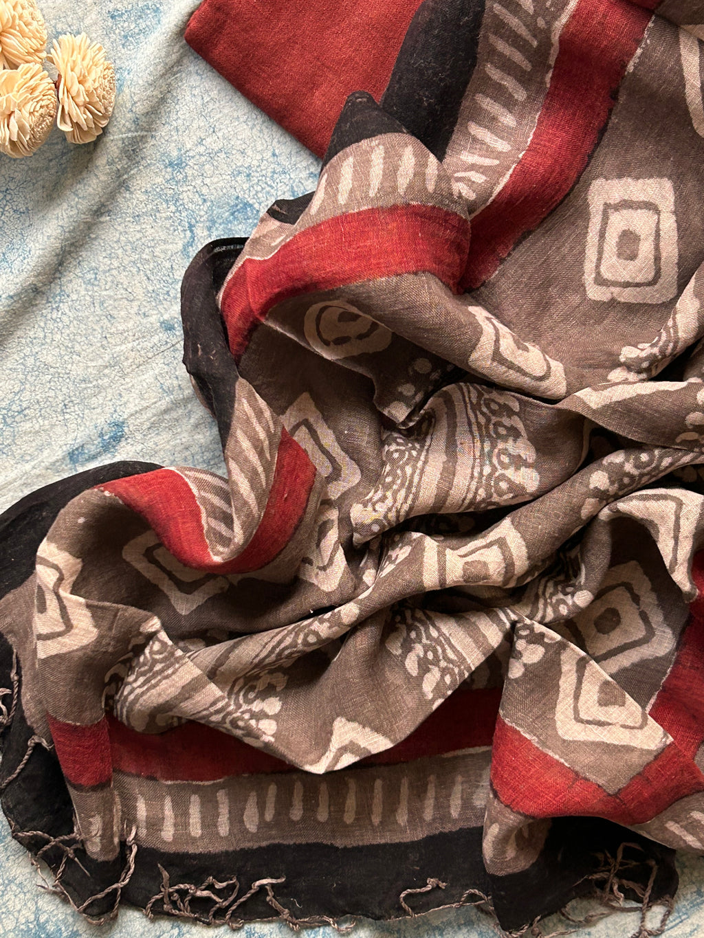 Handcrafted Linen Kurta Dupatta Set - Rust Maroon