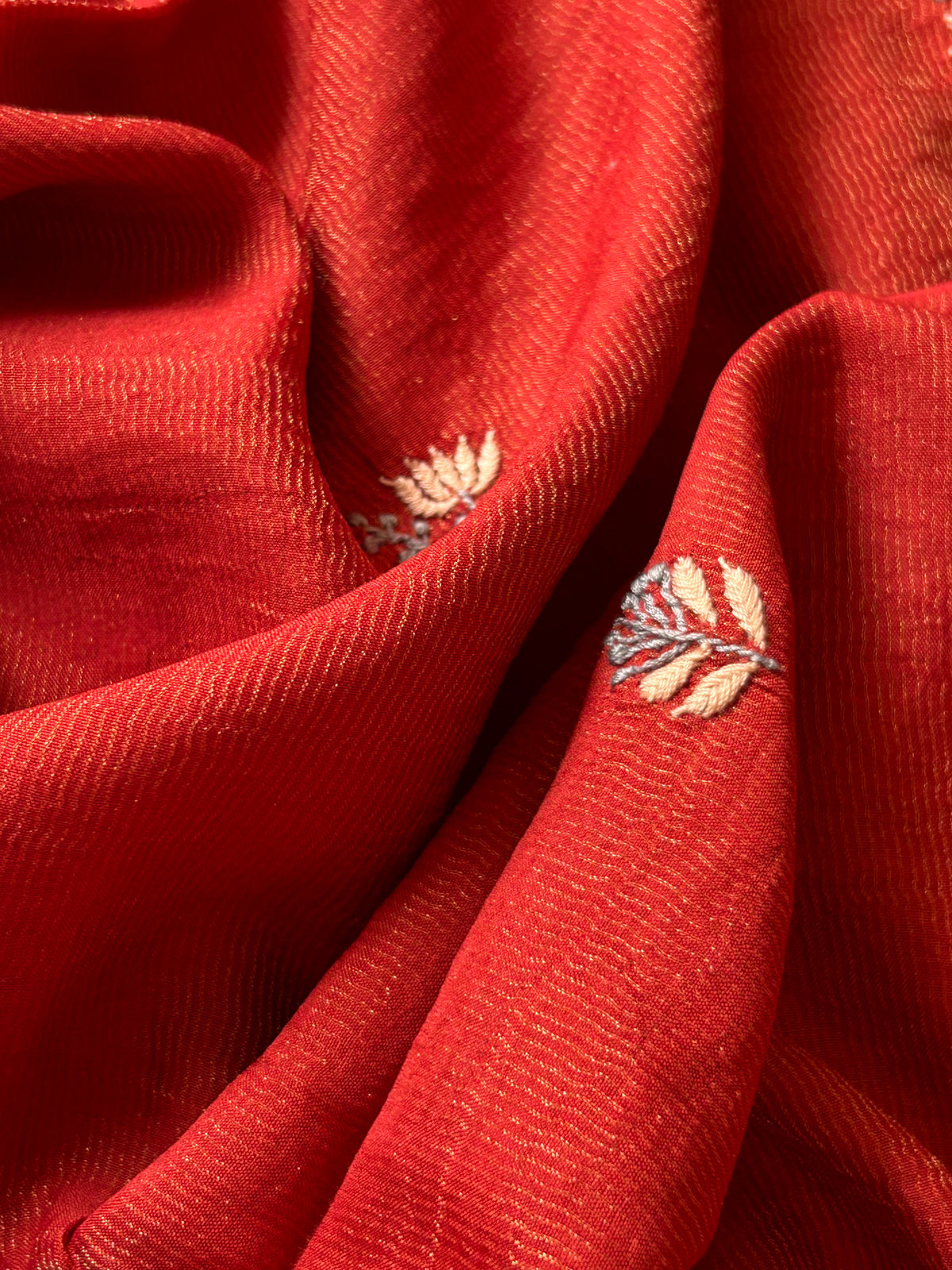 Ketaki- Handwoven Chikankari Work Maheshwari Tissue Set