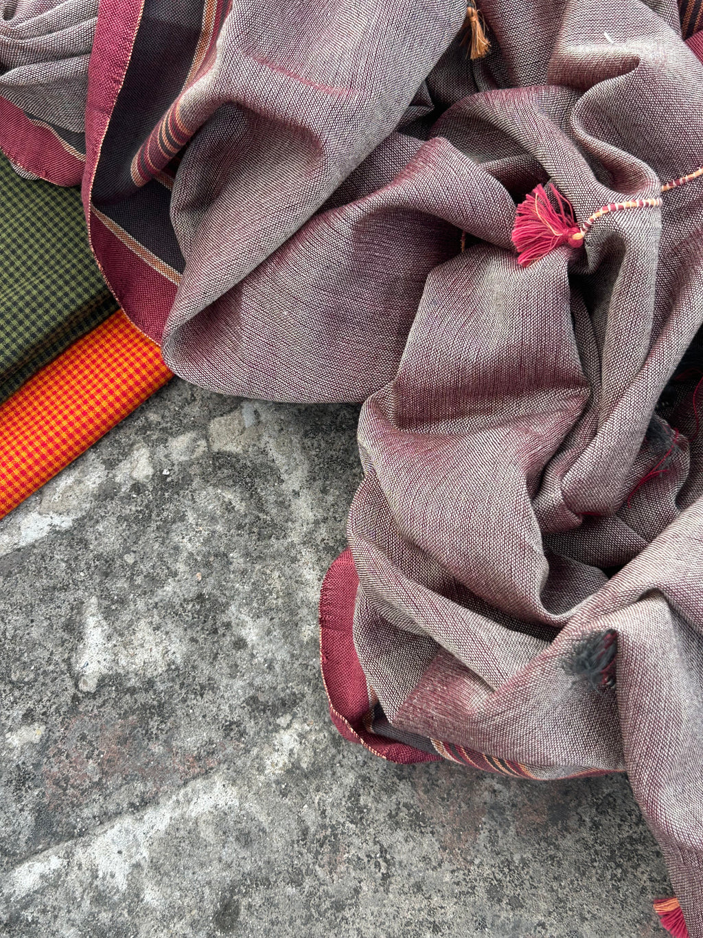 Sangam - Handwoven Bhujodi Set