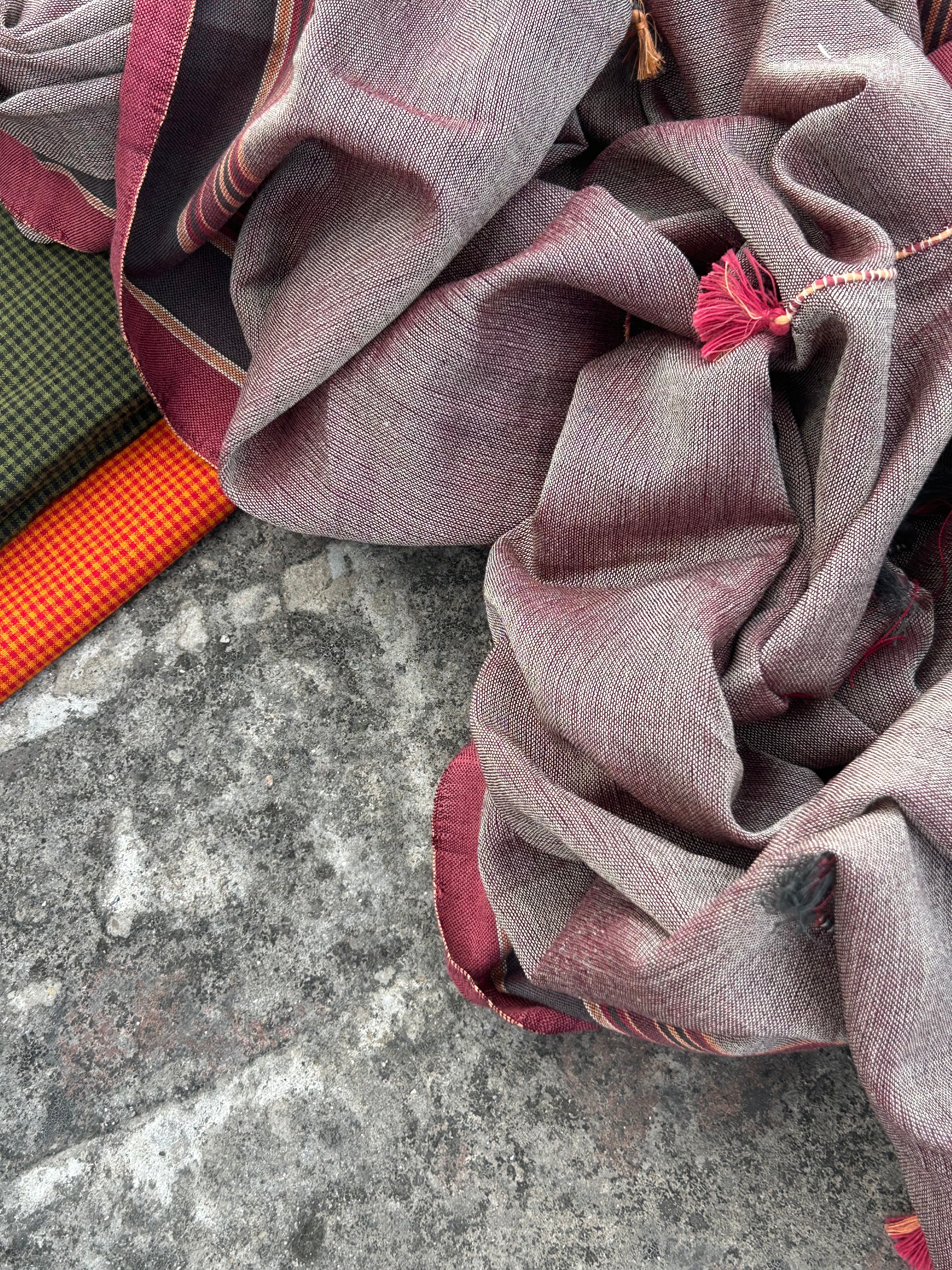 Sangam - Handwoven Bhujodi Set