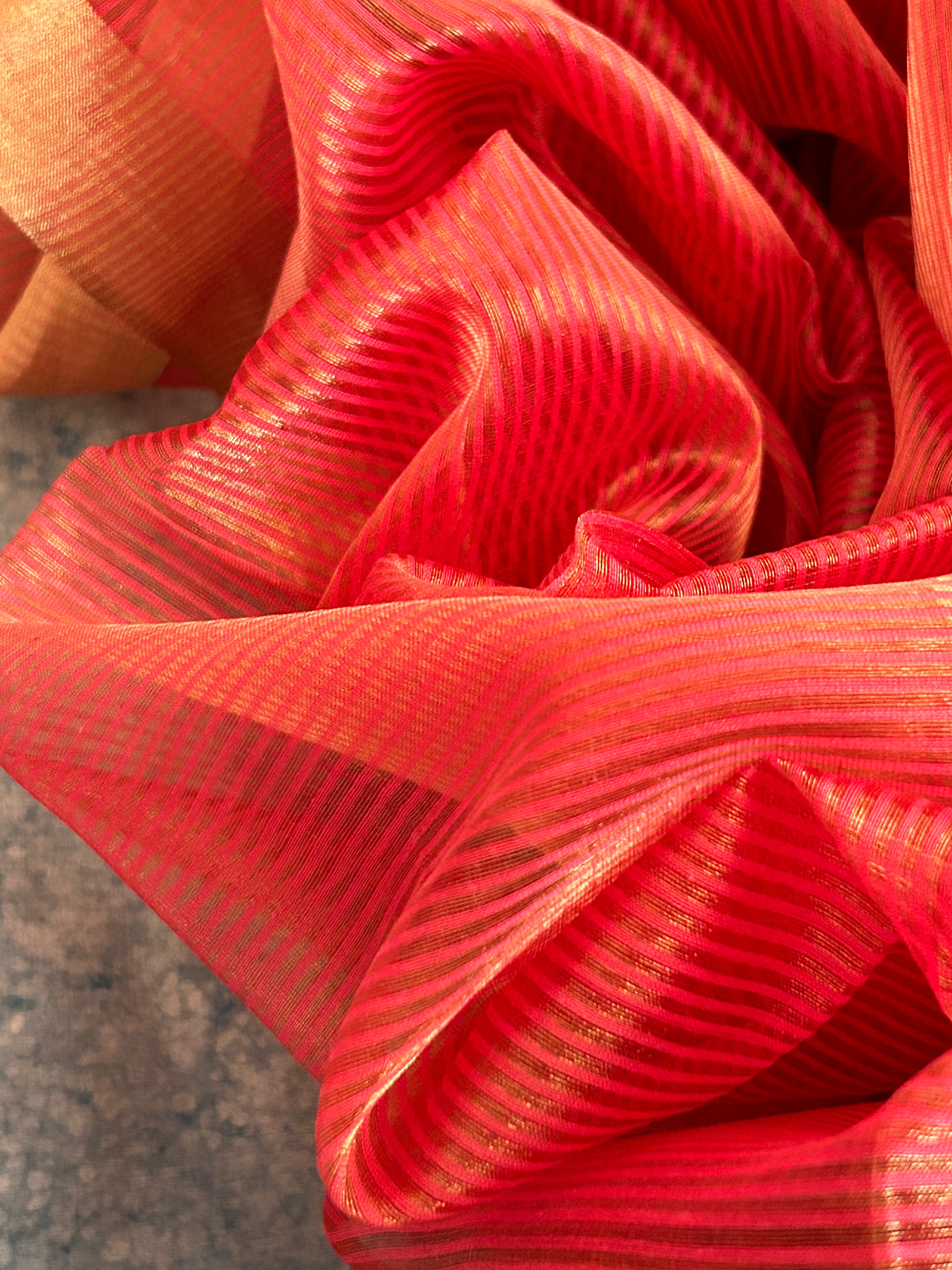 Handwoven Maheshwari Tissue Kurta Dupatta Set -Peach