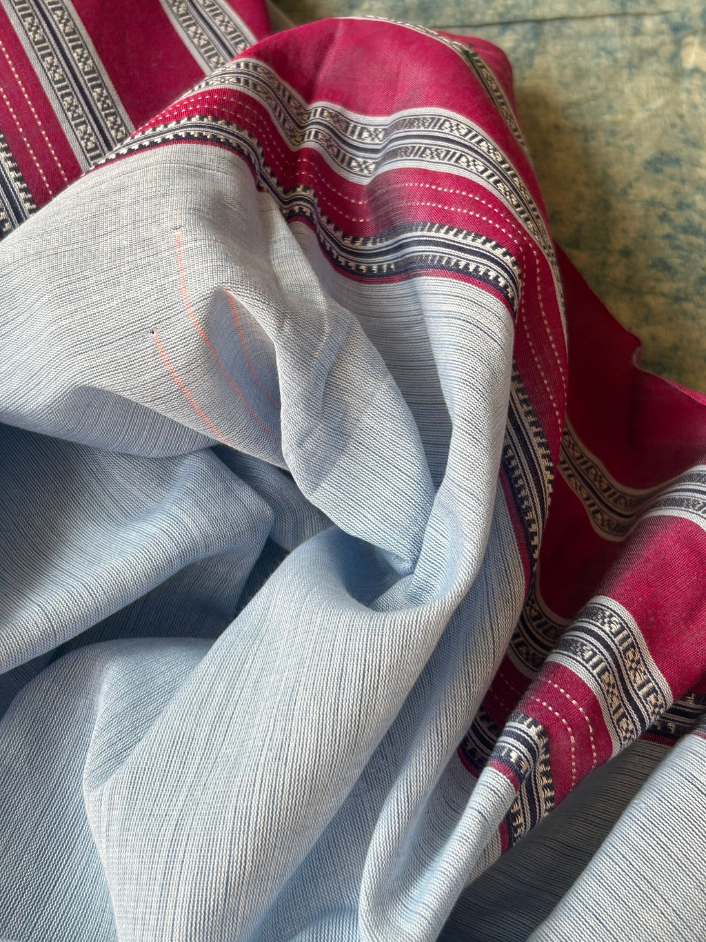 Aasmaani - Handwoven Telangana cotton and Ilkal Dupatta Set